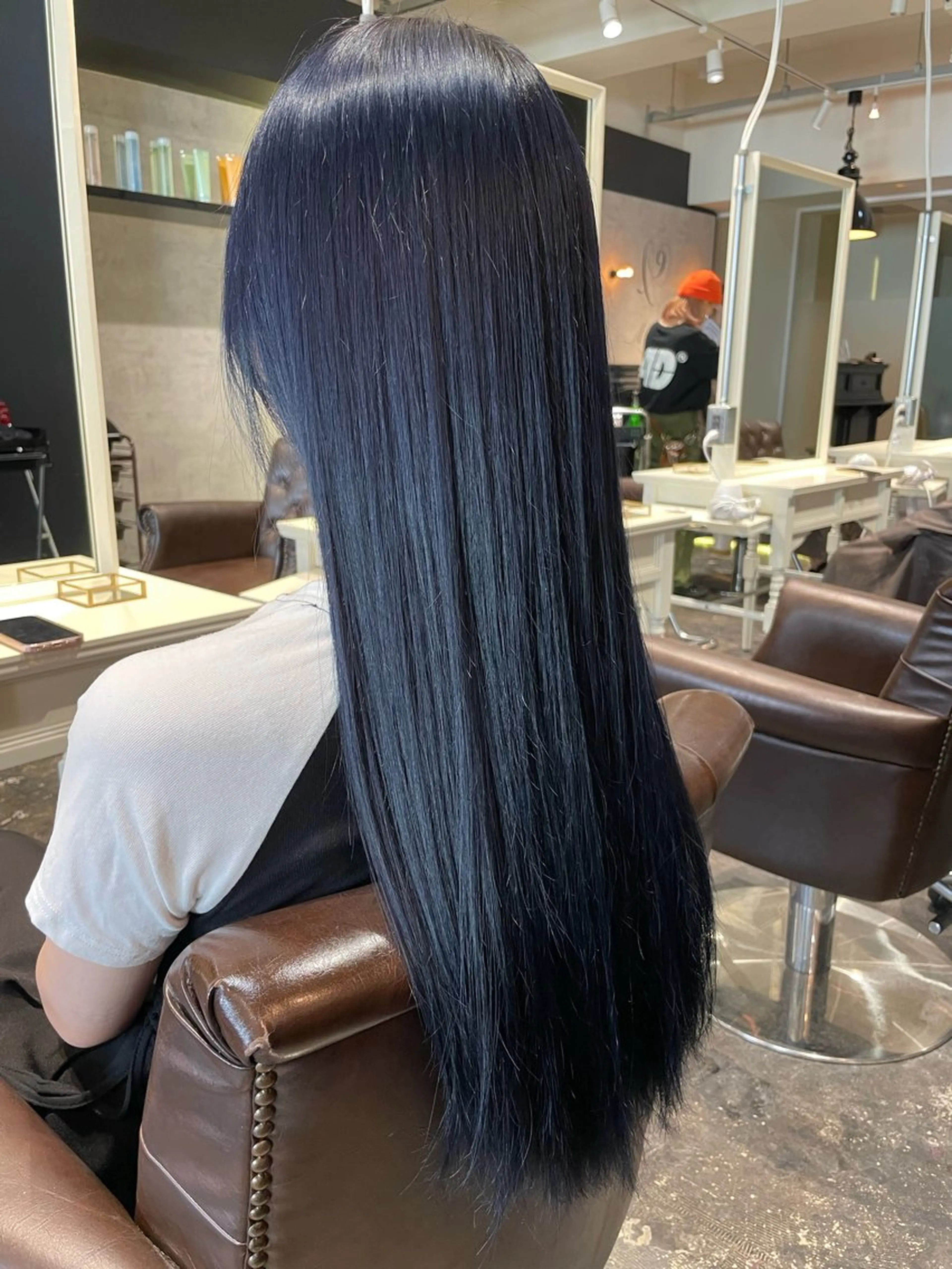 ロング カラー 黒髪 ブリーチ ブルーカラー ブルーブラック ブリーチなしカラー ヘアカラー ナイン所属・韓国風ヘア🇰🇷 似合わせ/三島将輝のヘアスタイル