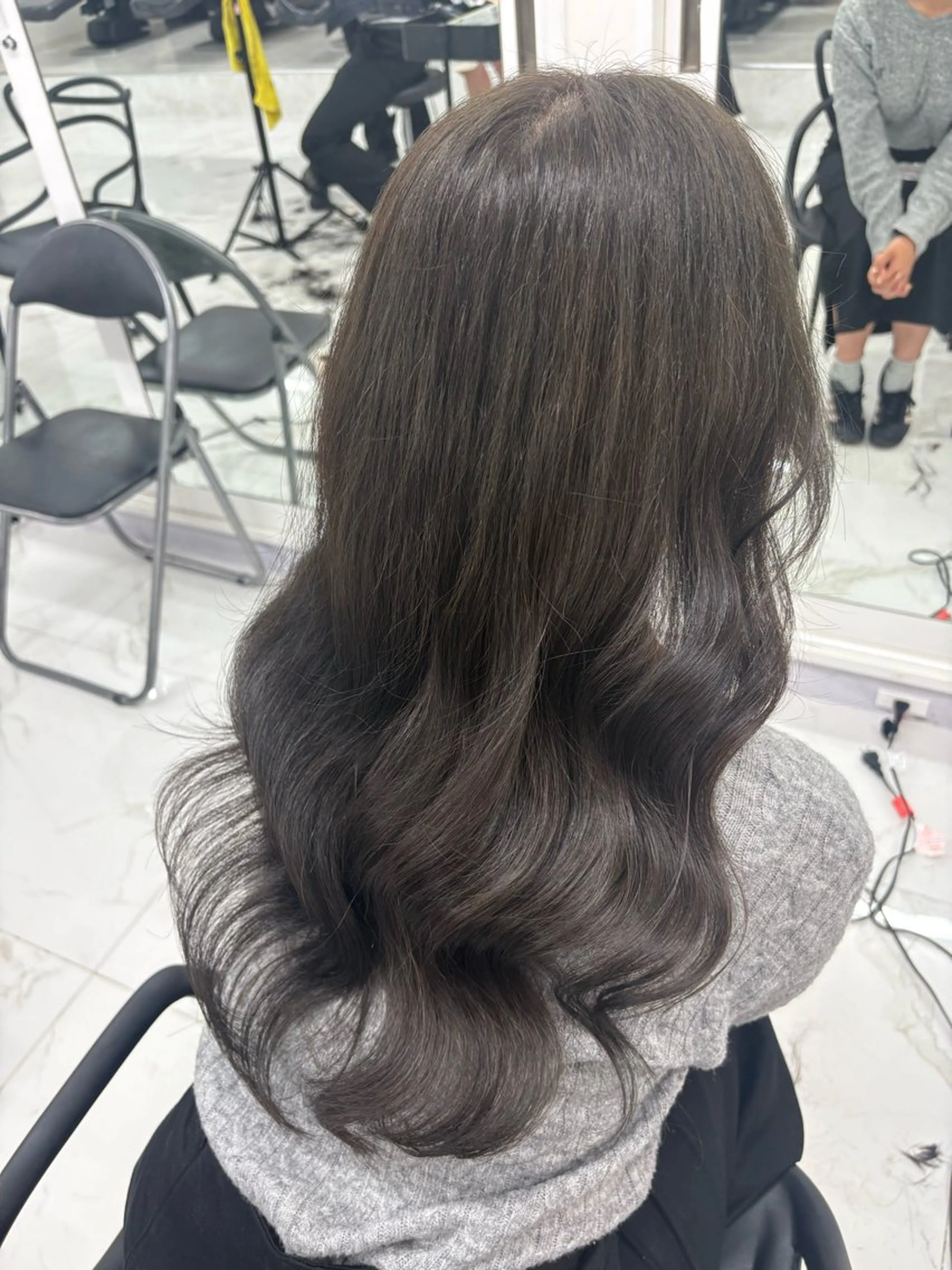 ロング カット ヘアカラー 💜juna💜/烏 丸/韓国風のヘアスタイル