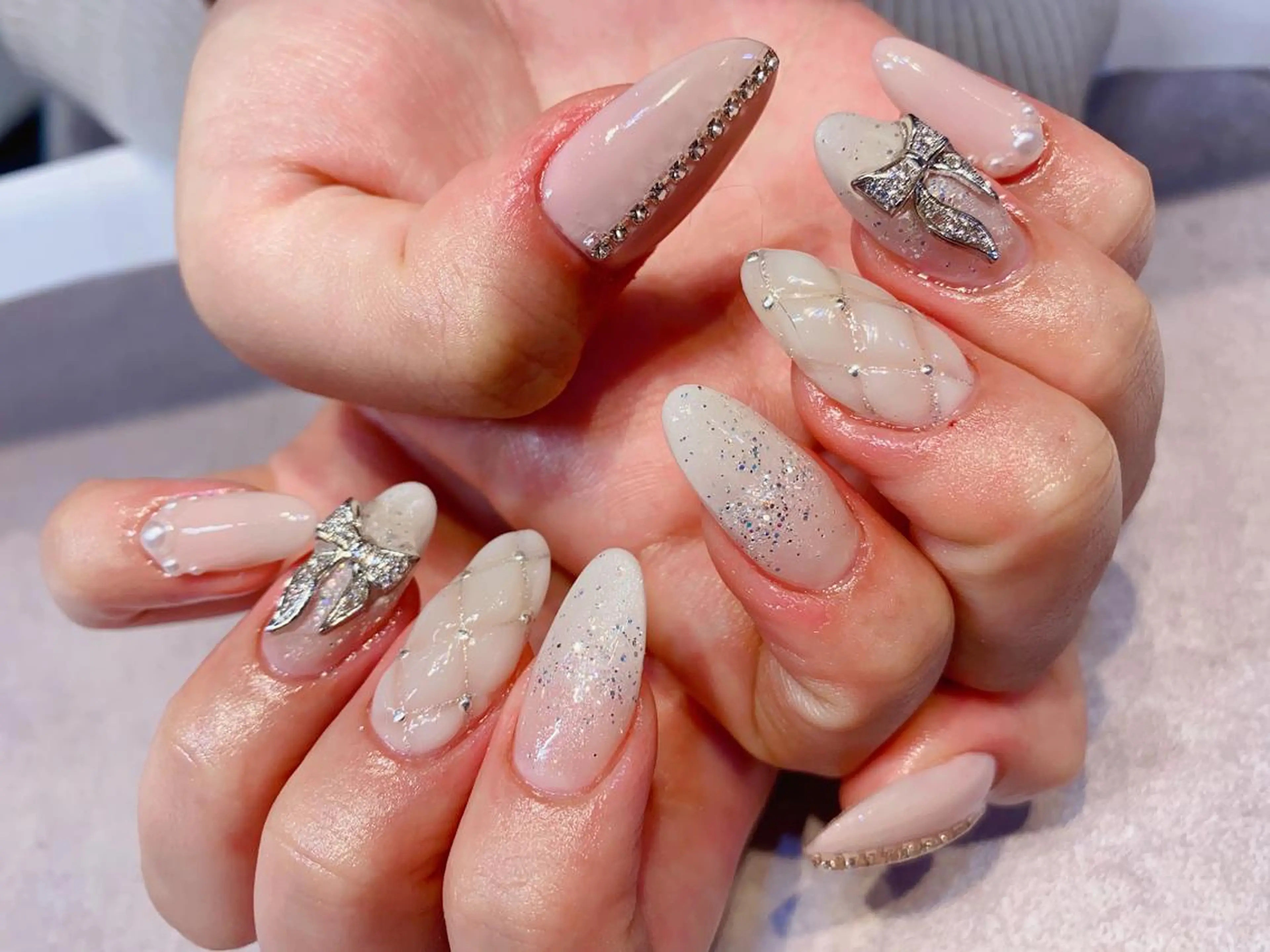 ロング ハンドネイル NAILSALON 🍔Timna🍟のネイルデザイン