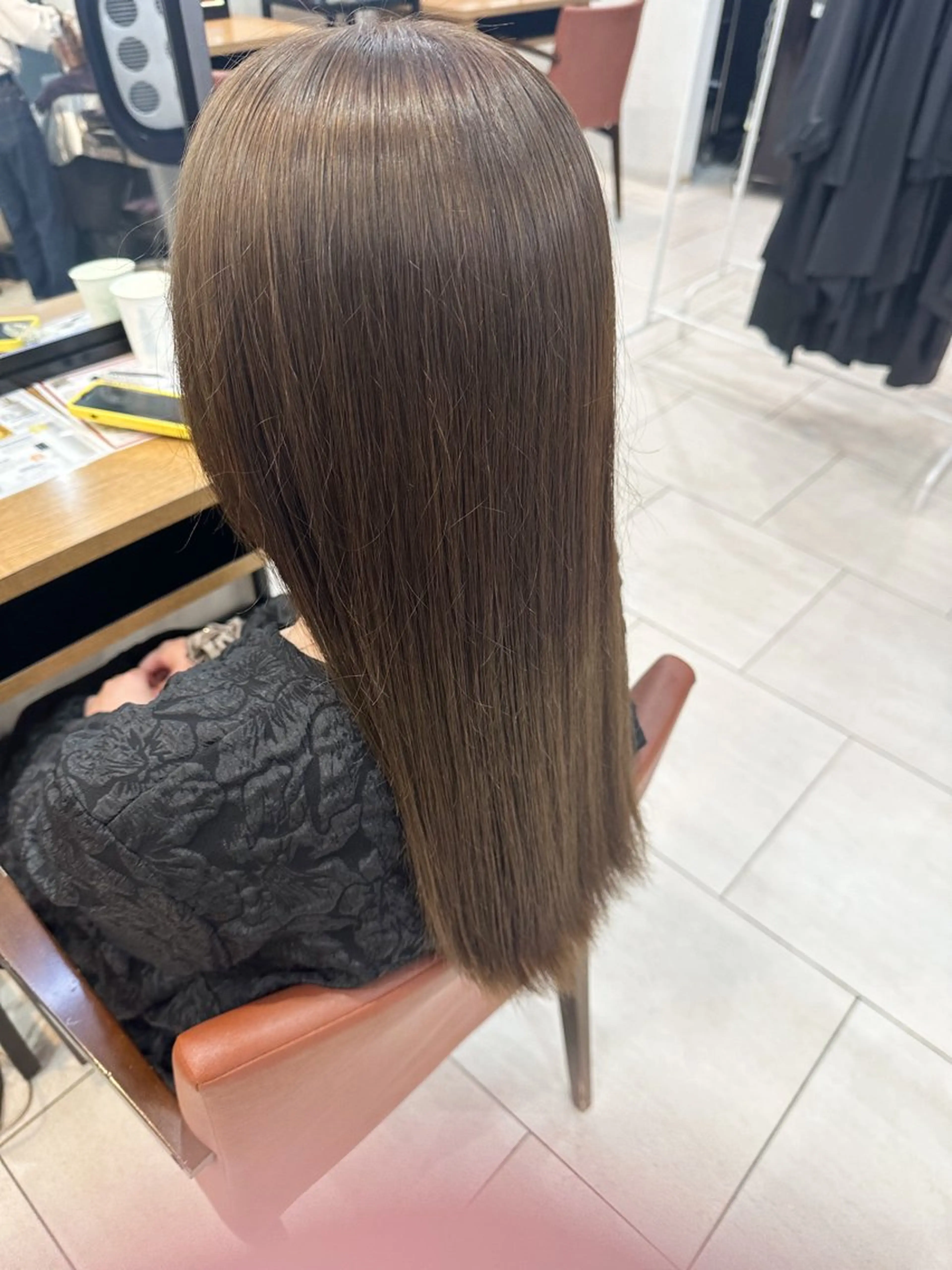 ロング カラー ベージュカラー オリーブベージュ メンズカット/ フェザーパーマ/げんのヘアスタイル