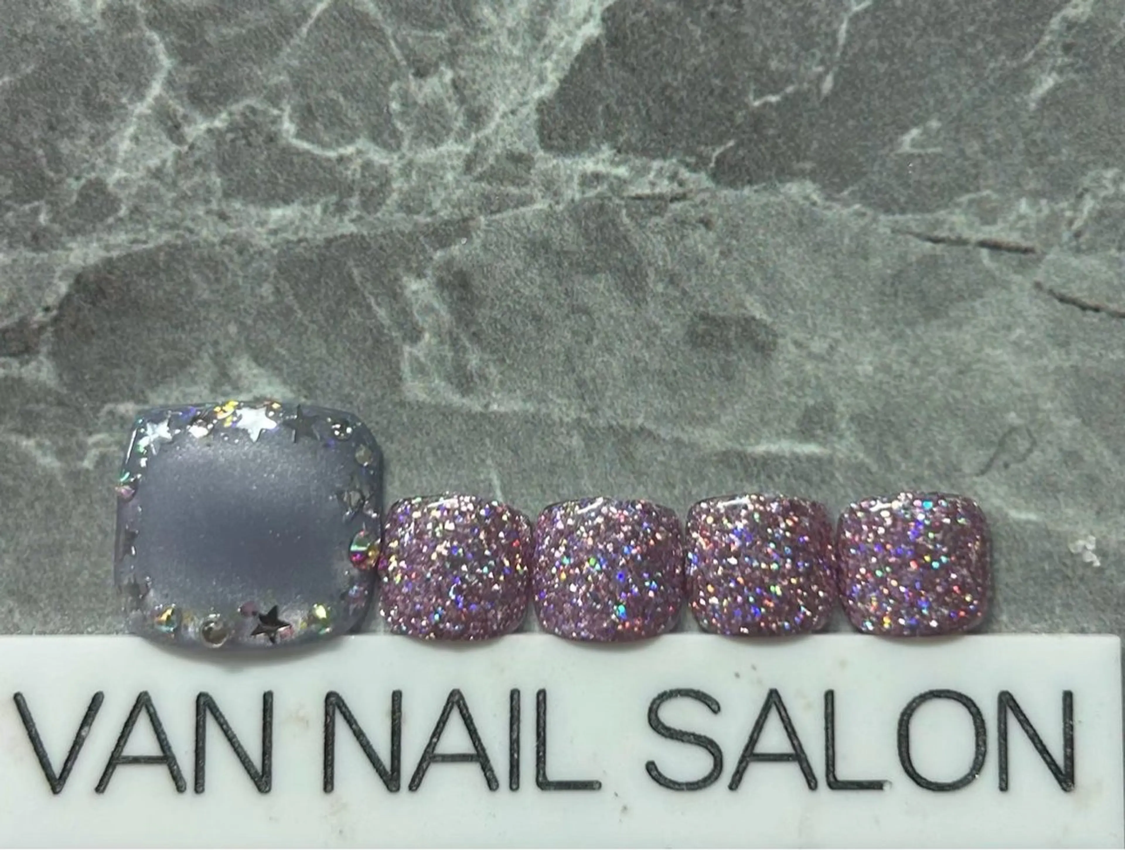 ネイル フットネイル Van Nail Salonのネイルデザイン