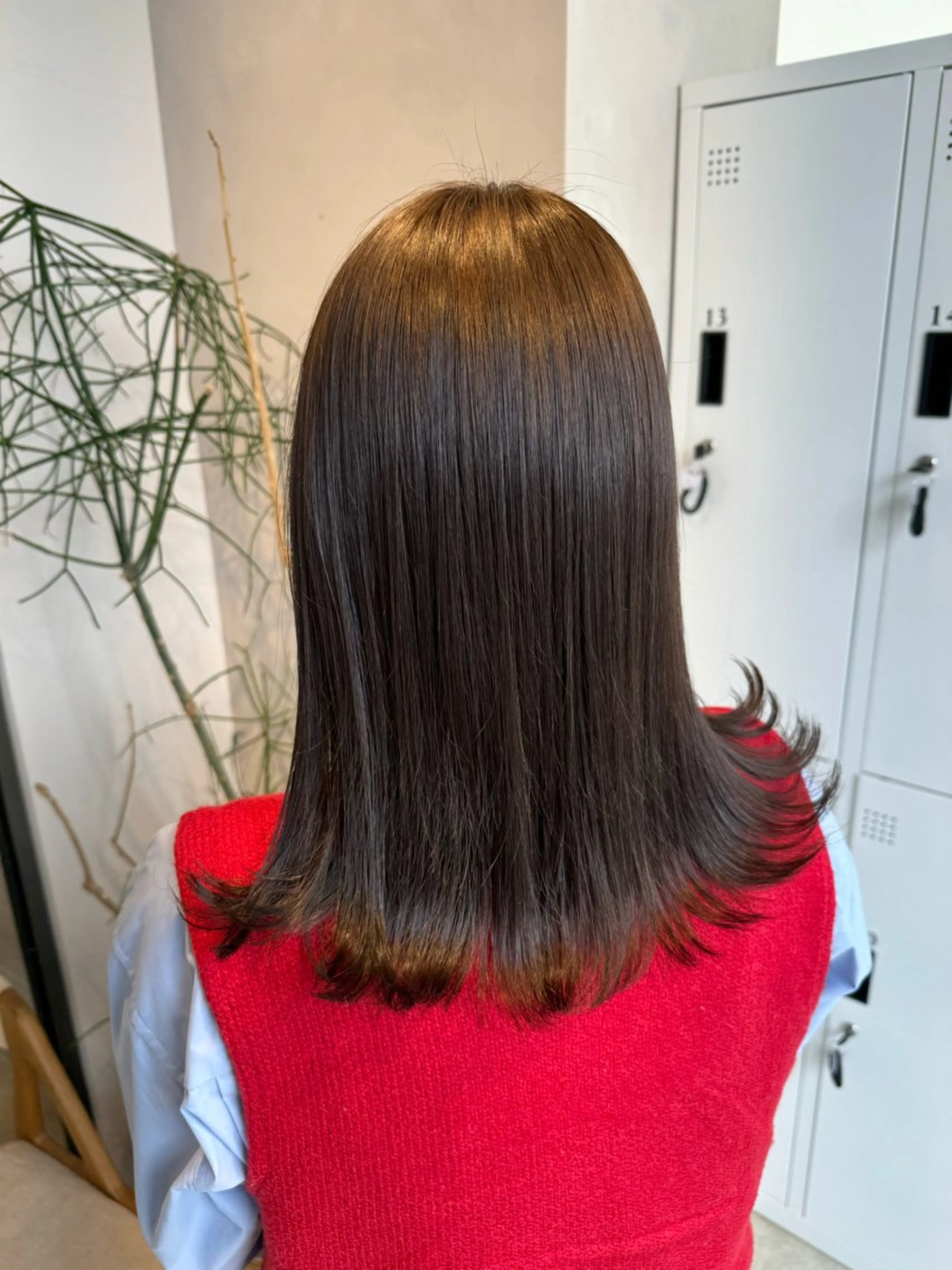 セミロング カラー ベージュカラー ブリーチ 透明感カラー ダブルカラー ブリーチなしカラー カット ヘアカラー トリートメント 透明感カラー✨艶髪 制作🌱山根あゆみのヘアスタイル
