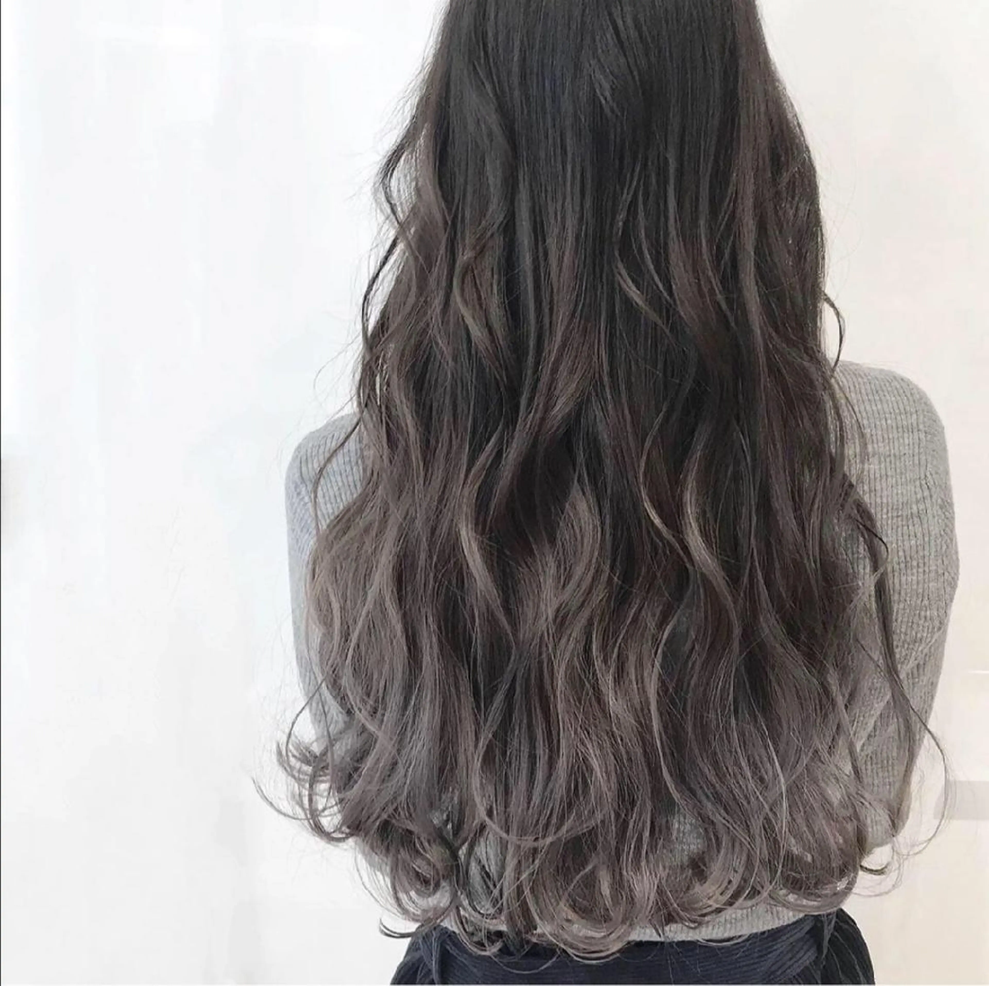 ロング 山下 翔のヘアスタイル