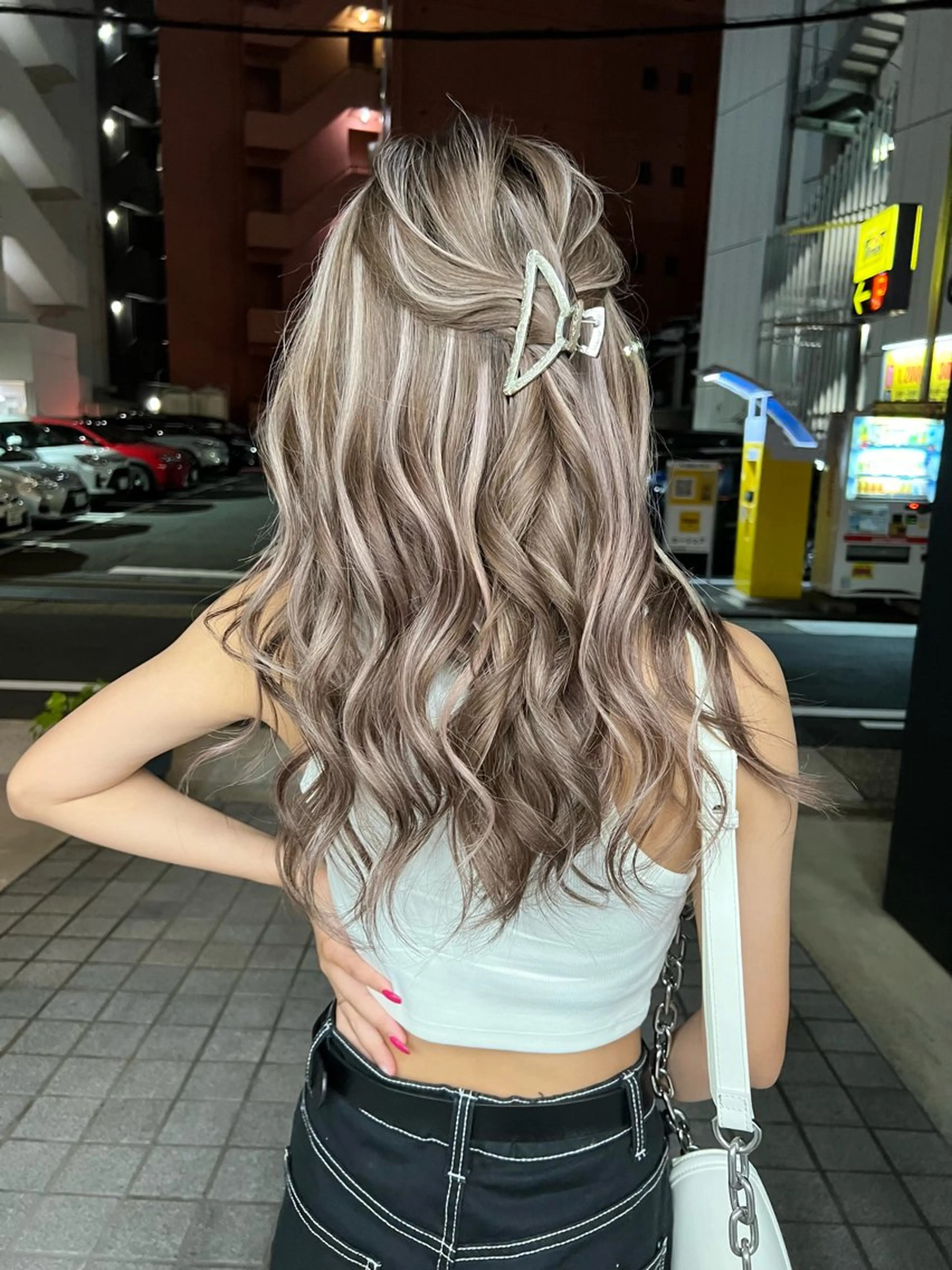 ロング カラー LINOET名古屋所属・齋藤 梨乃のヘアスタイル