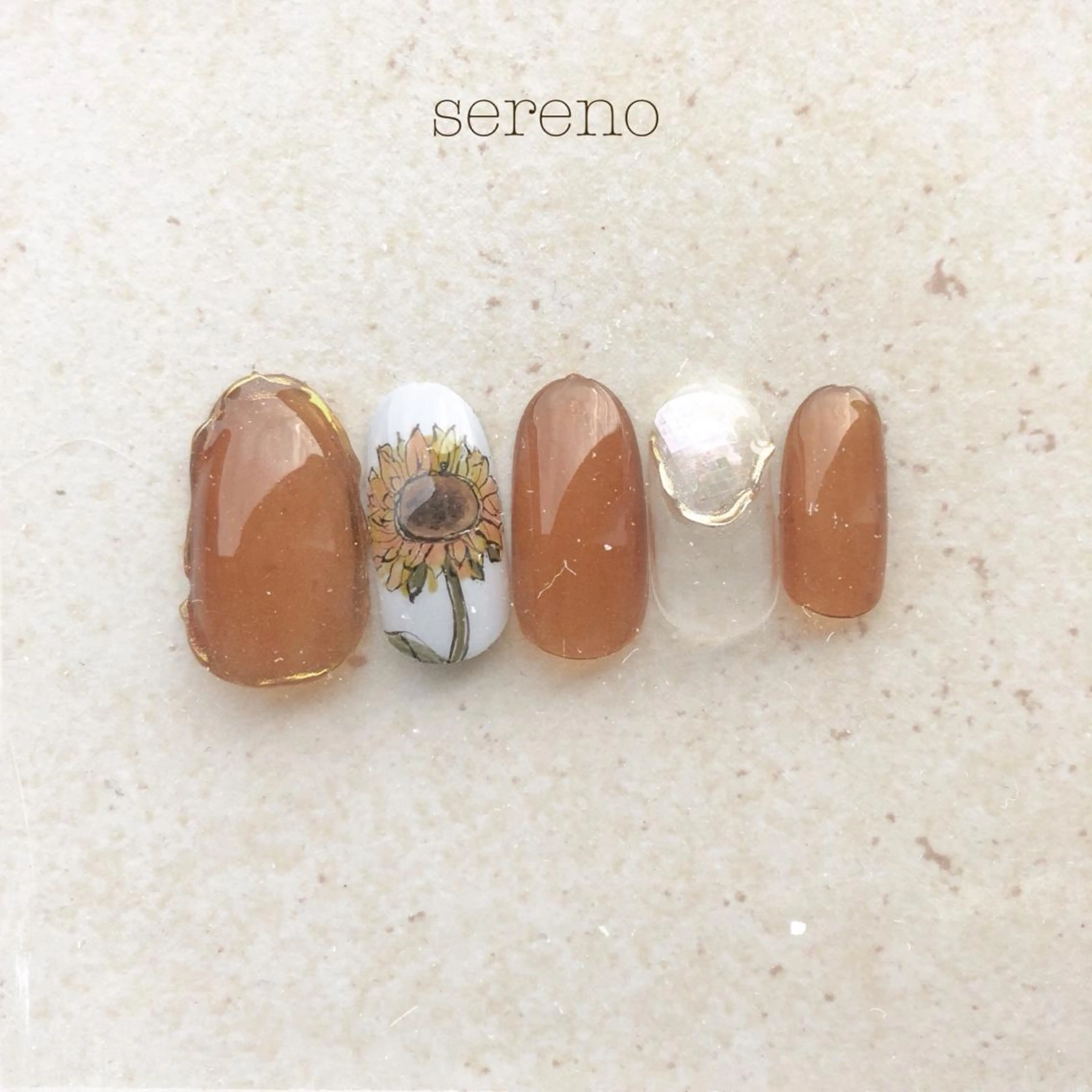 ネイル 【骨格診断📝 最強似合わせ眉✨】のエステ・リラクイメージ