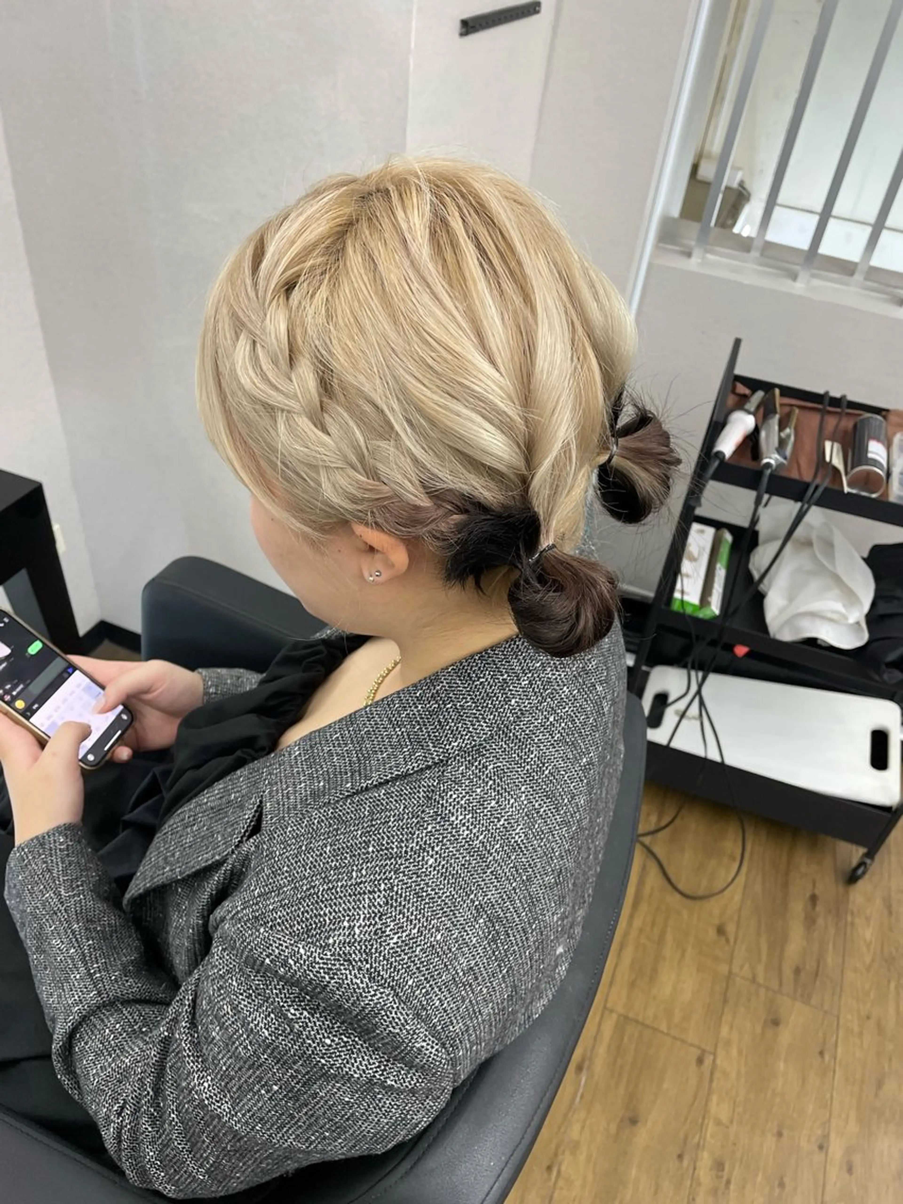 ミディアム お団子ヘア ハル🫧エクステ難波 韓国ヘア髪質改善のヘアスタイル
