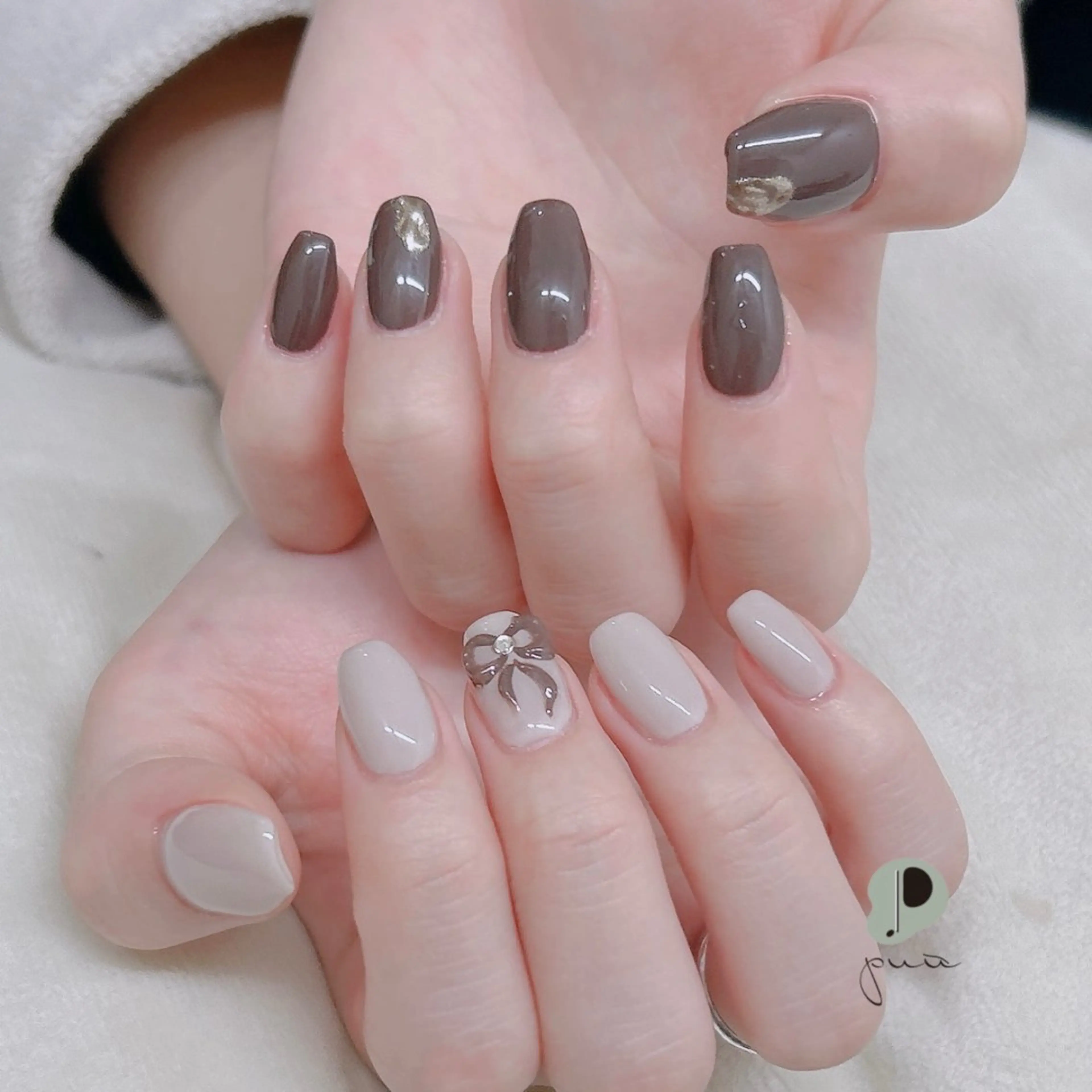 ネイル ジェルネイル ミラーネイル ワンカラーネイル リボン ハンドネイル puu kyoto所属・Nail salon puu kyotoのネイルデザイン