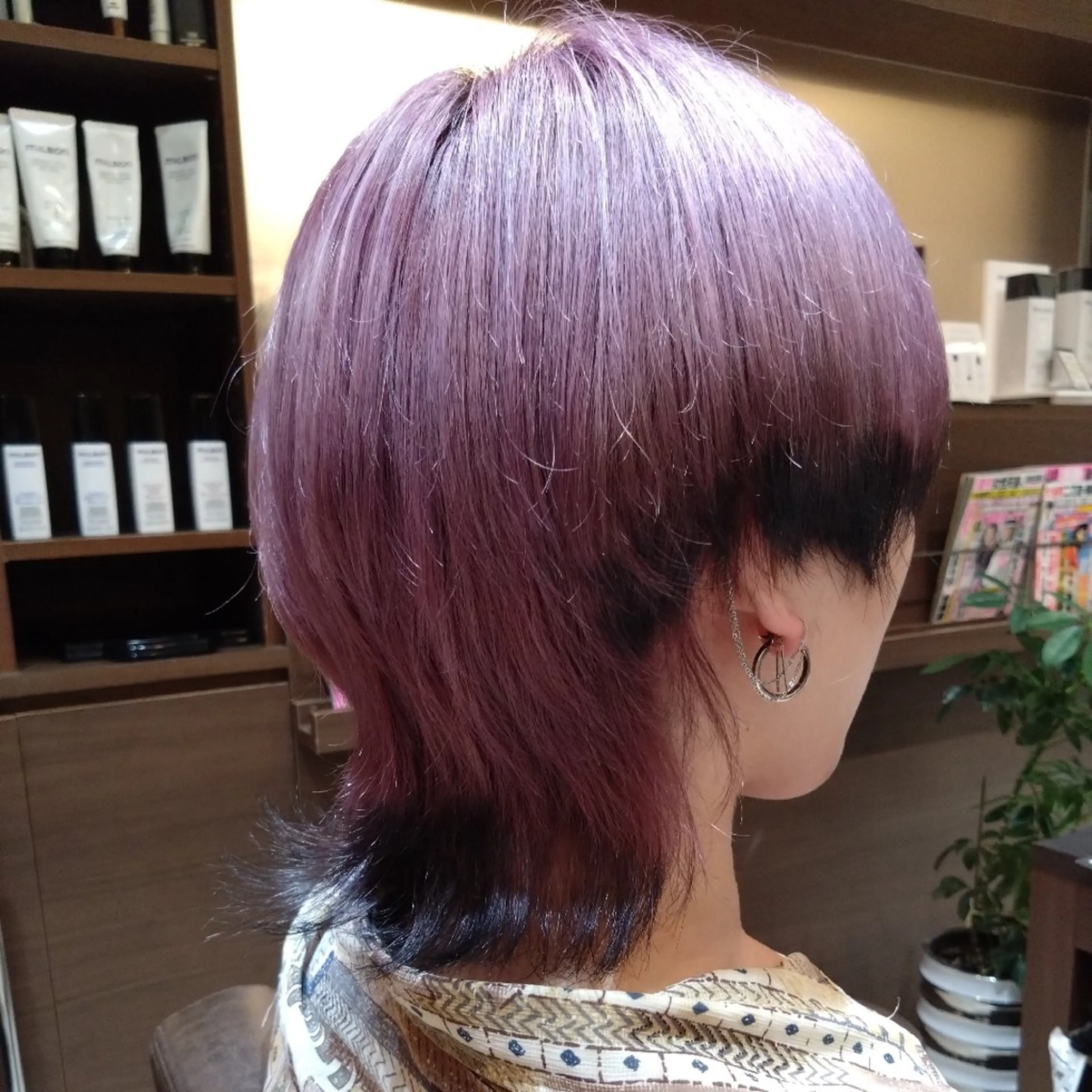 カラー ショート ブリーチ パープルカラー RI YUのヘアスタイル