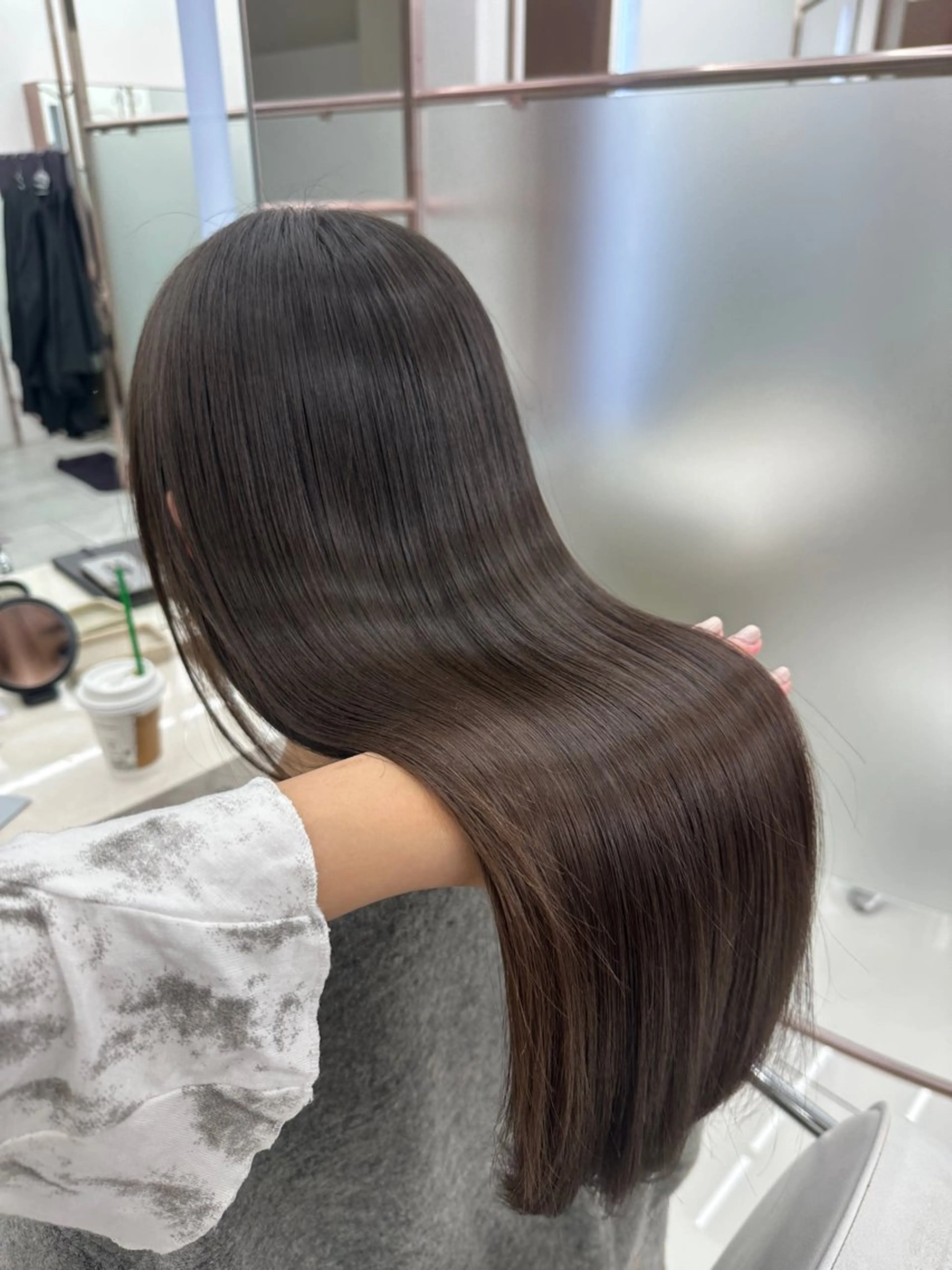 セミロング COA銀座所属・COA🎀オギユリ /透明感カラー🫧のヘアスタイル