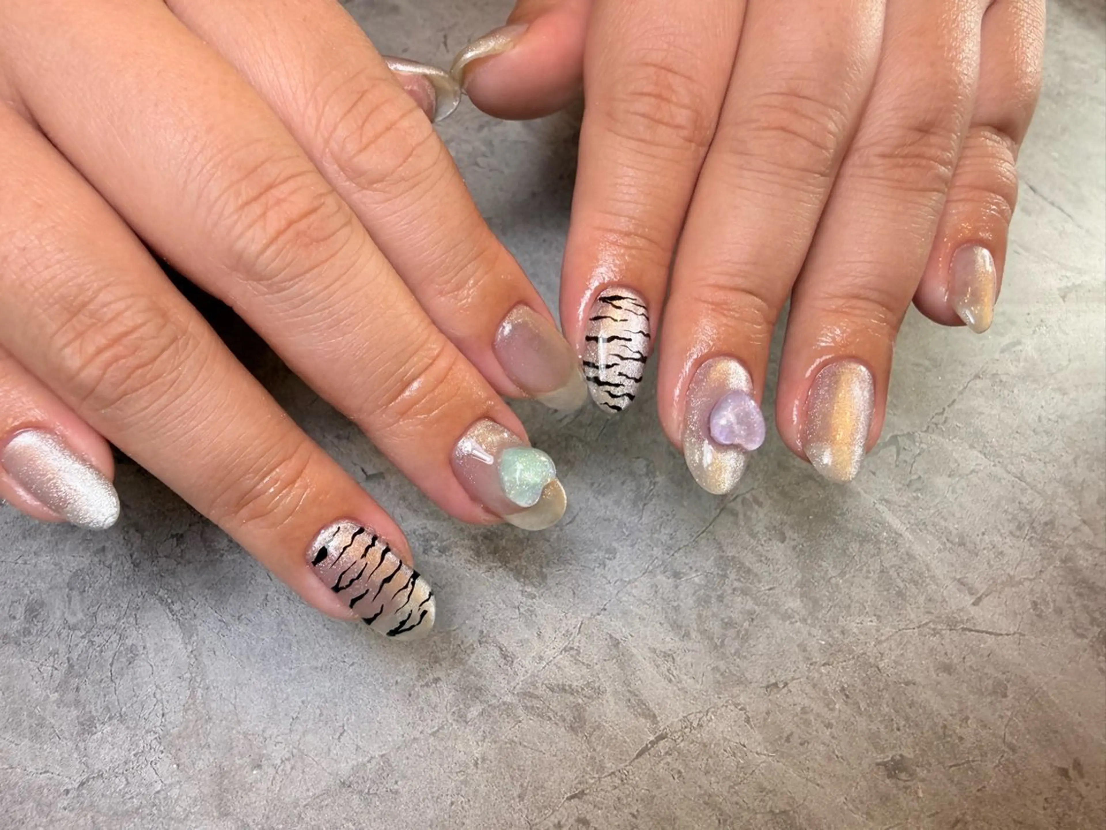 ネイル ハンドネイル nailsalonAxia所属・。*✧⛓️ mayu⛓️✧︎*。のネイルデザイン