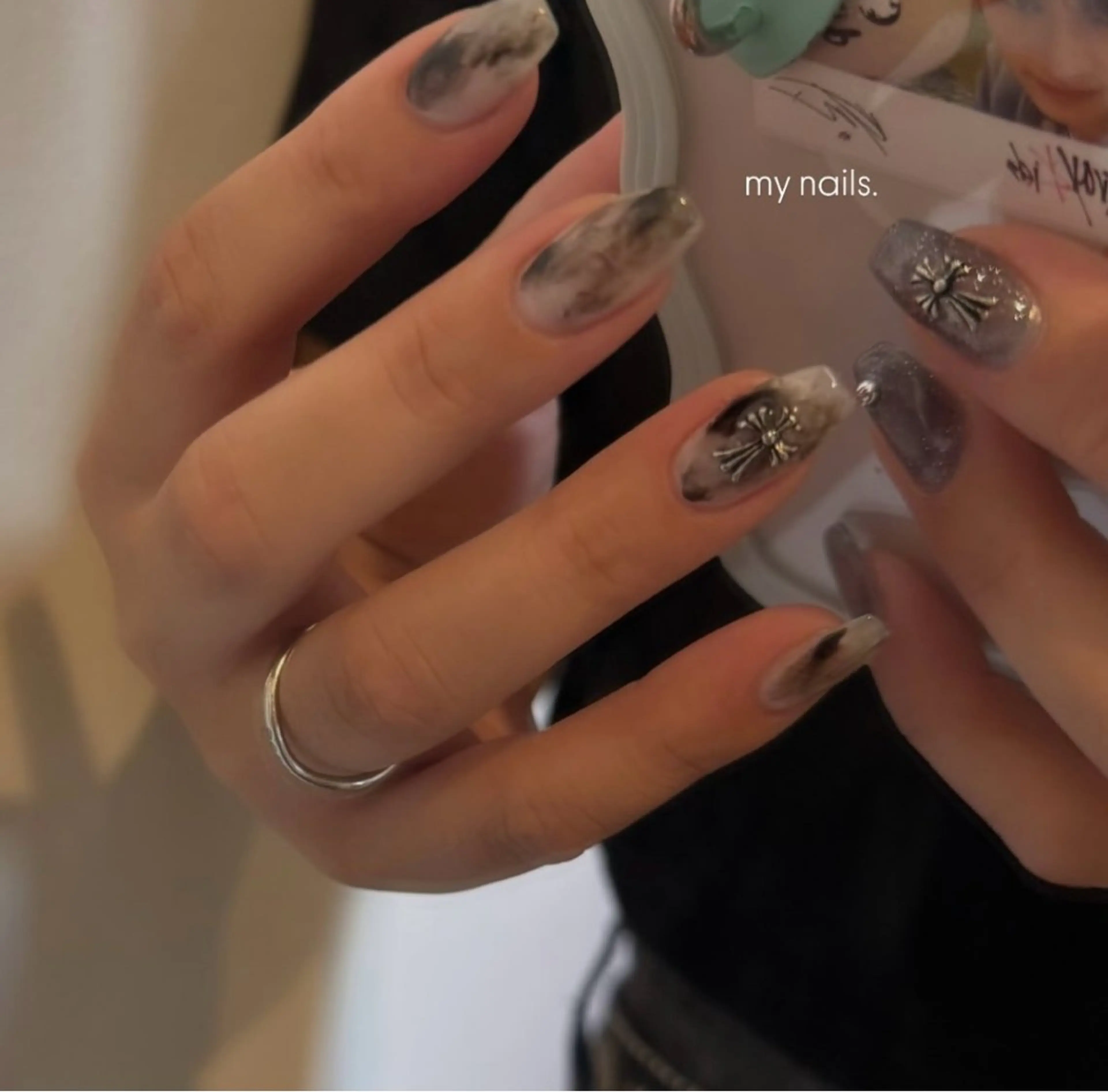 ネイル ハンドネイル nailstudio esu.所属・nailstudio esu.のネイルデザイン