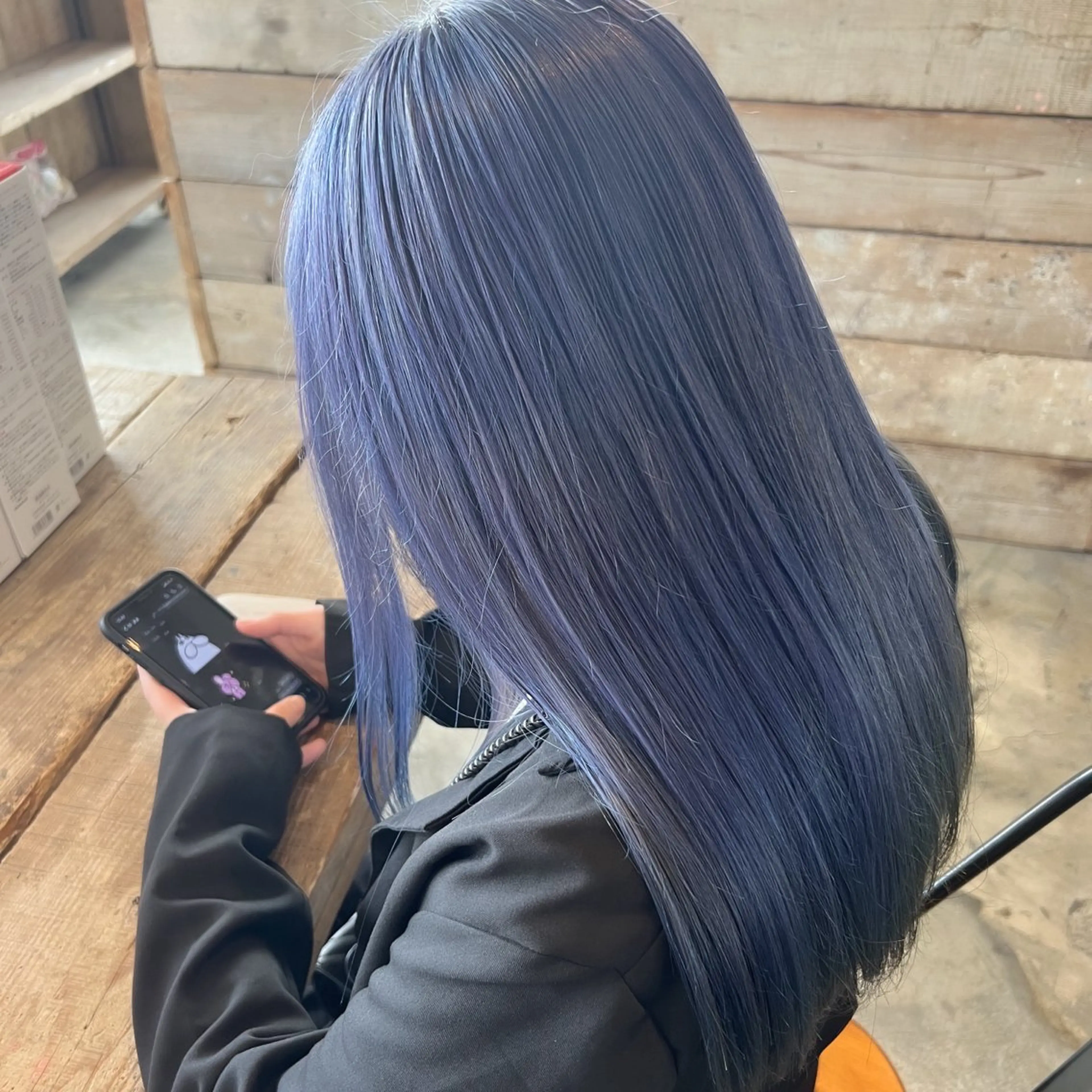 カラー ブルーカラー ヘアカラー トリートメント 透明感カラー/パーマ 🌀アオノアユミのヘアスタイル