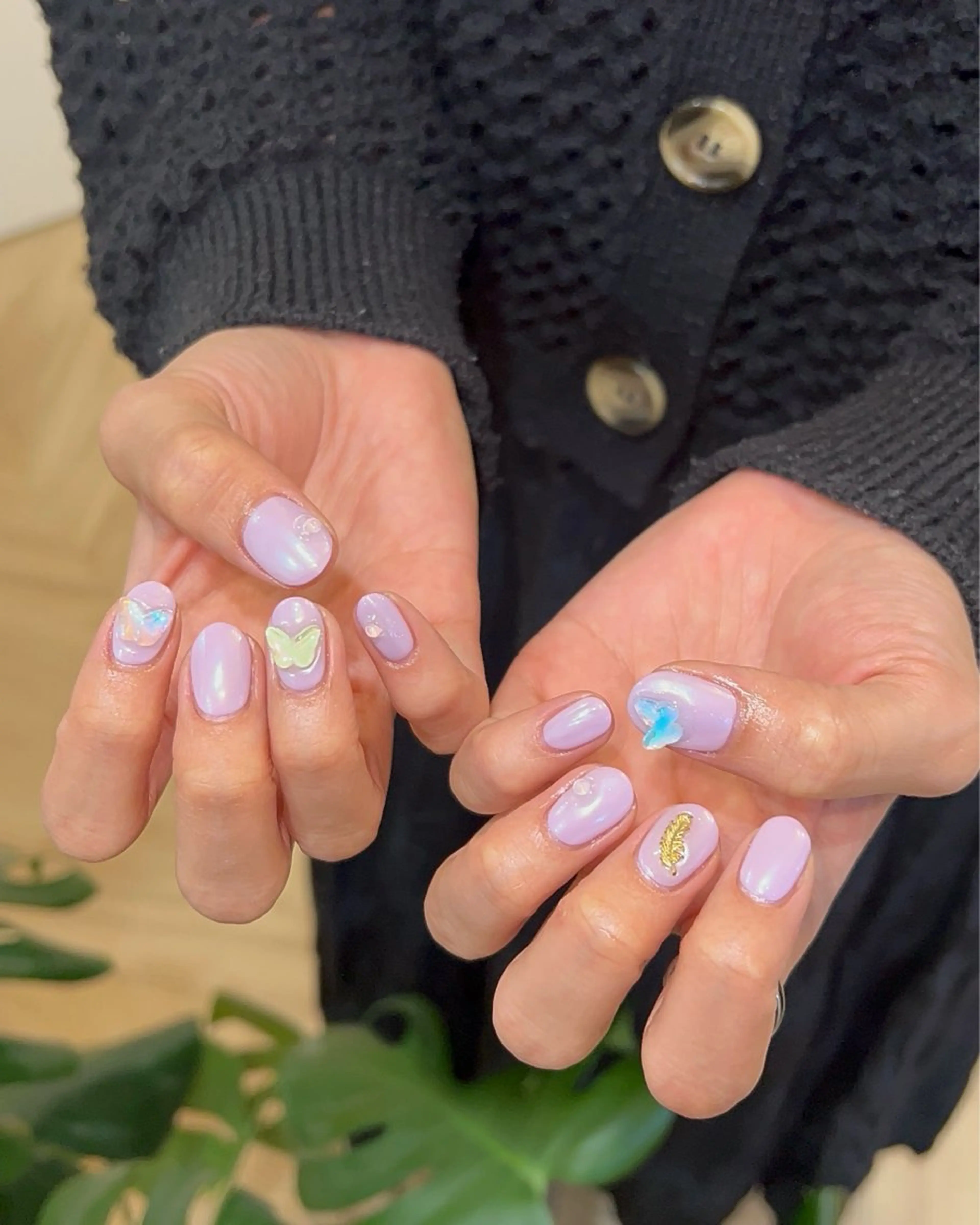 ネイル ハンドネイル フットネイル ハンドケア Nes.Nail所属・Miyagi Asamiのネイルデザイン