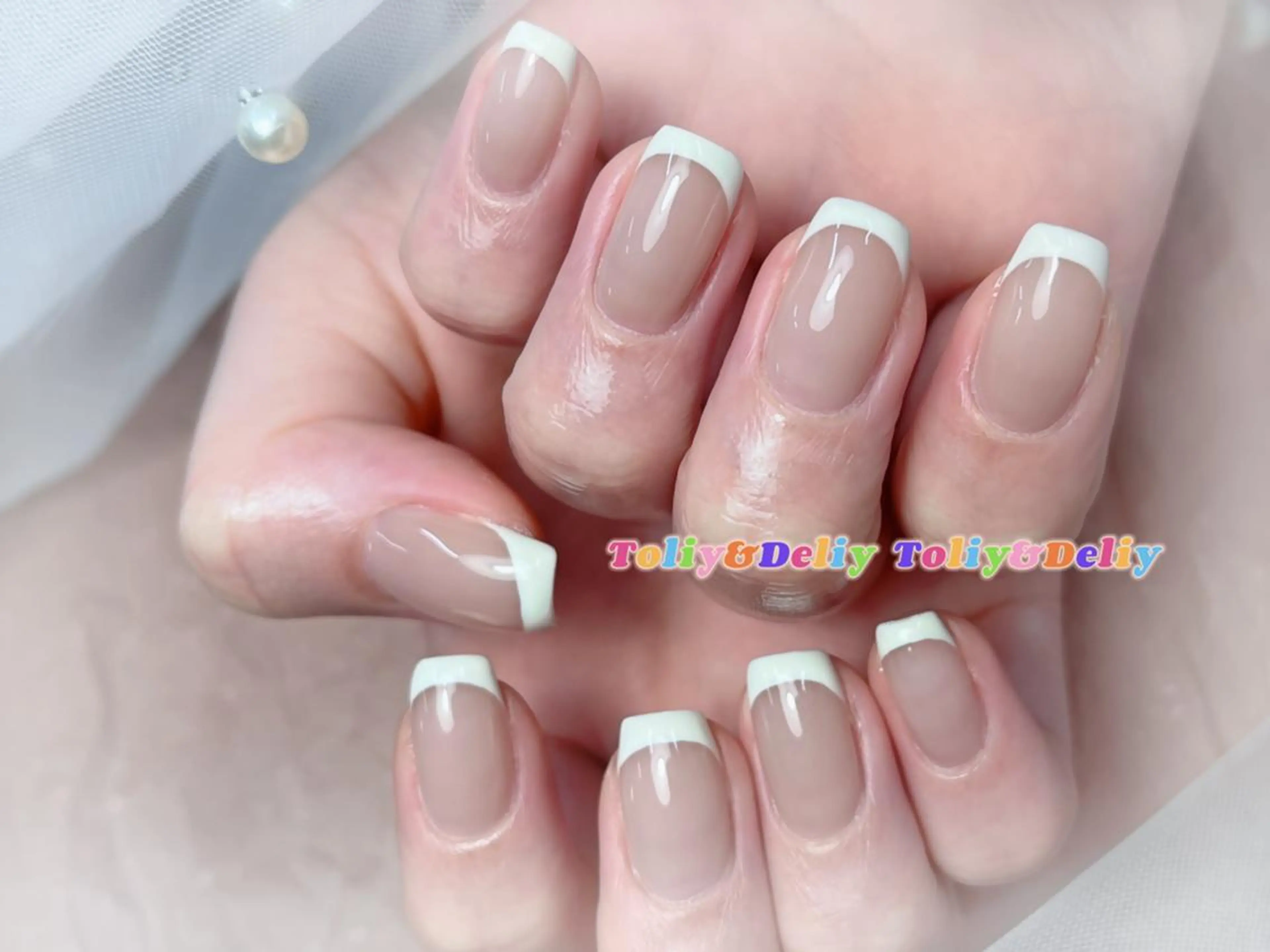ネイル フレンチネイル シンプルネイル ハンドネイル ToliyDeliy Nail Salonのネイルデザイン
