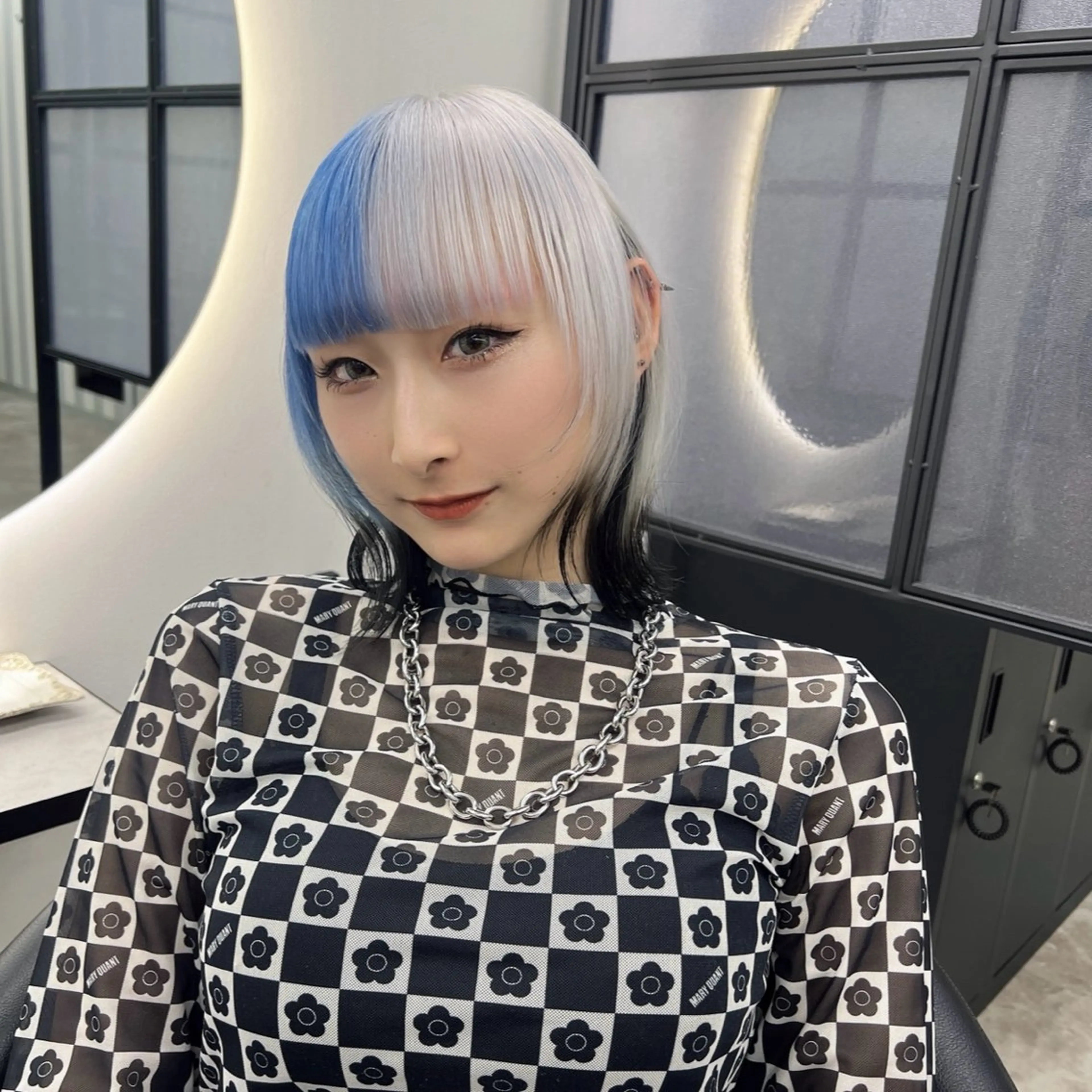 ミディアム カラー ヘアカラー Ren. 🦋デザインカラーのヘアスタイル