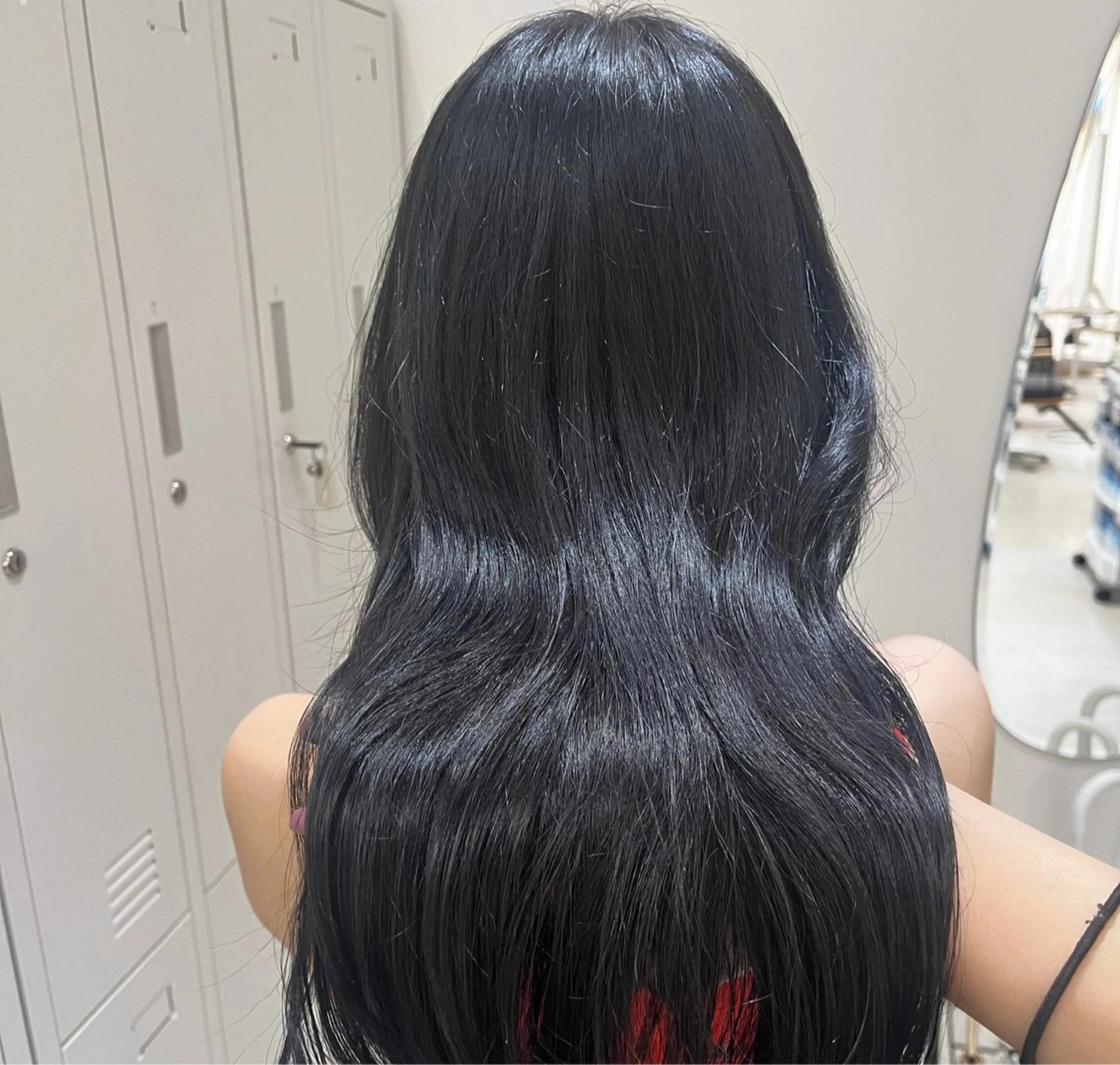 ロング カラー 黒髪 Zina天神🌻田中 愛香のヘアスタイル