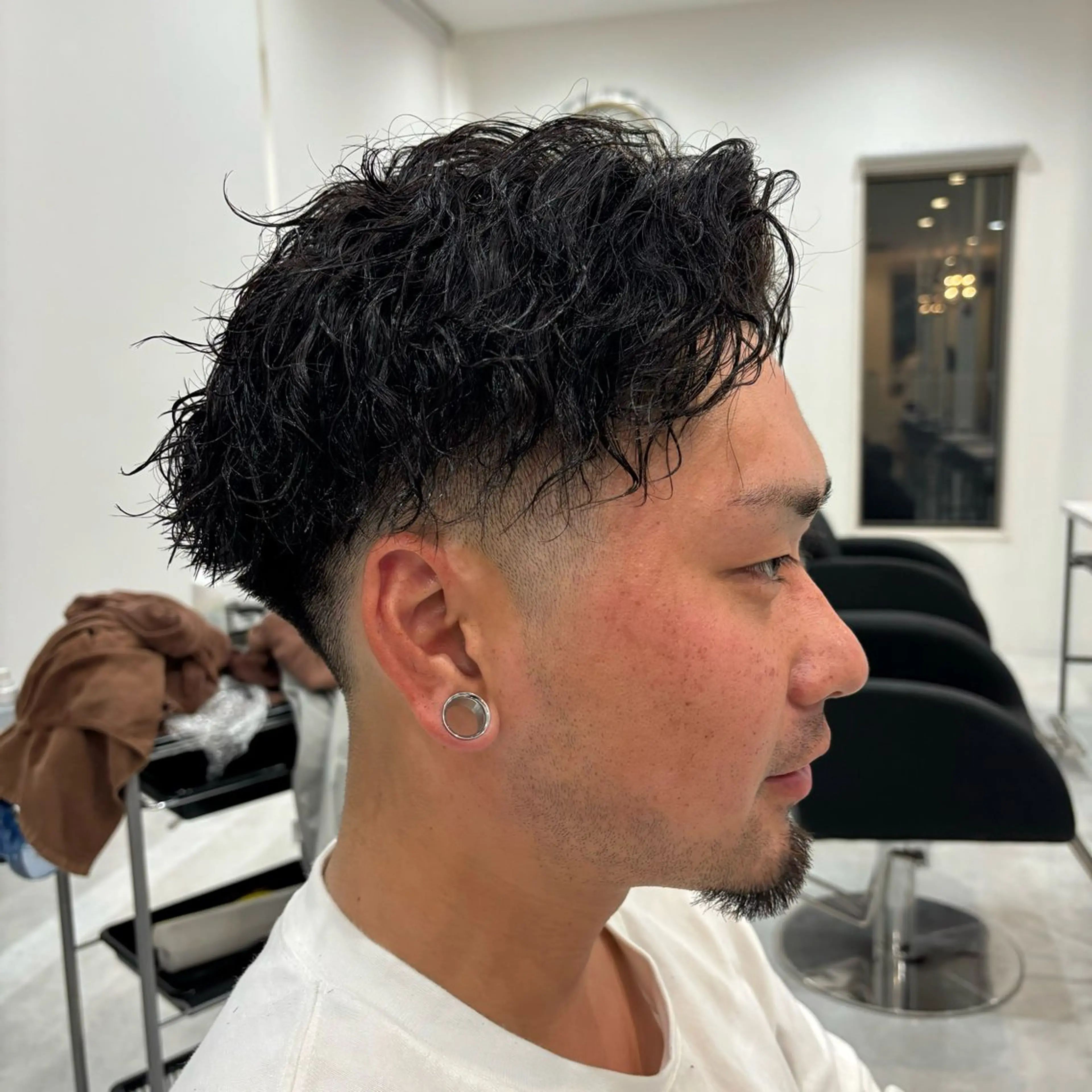 メンズ フェードカット メンズハイトーン BLEACHI桜田店所属・BLEACHI桜田店 西澤元気のヘアスタイル
