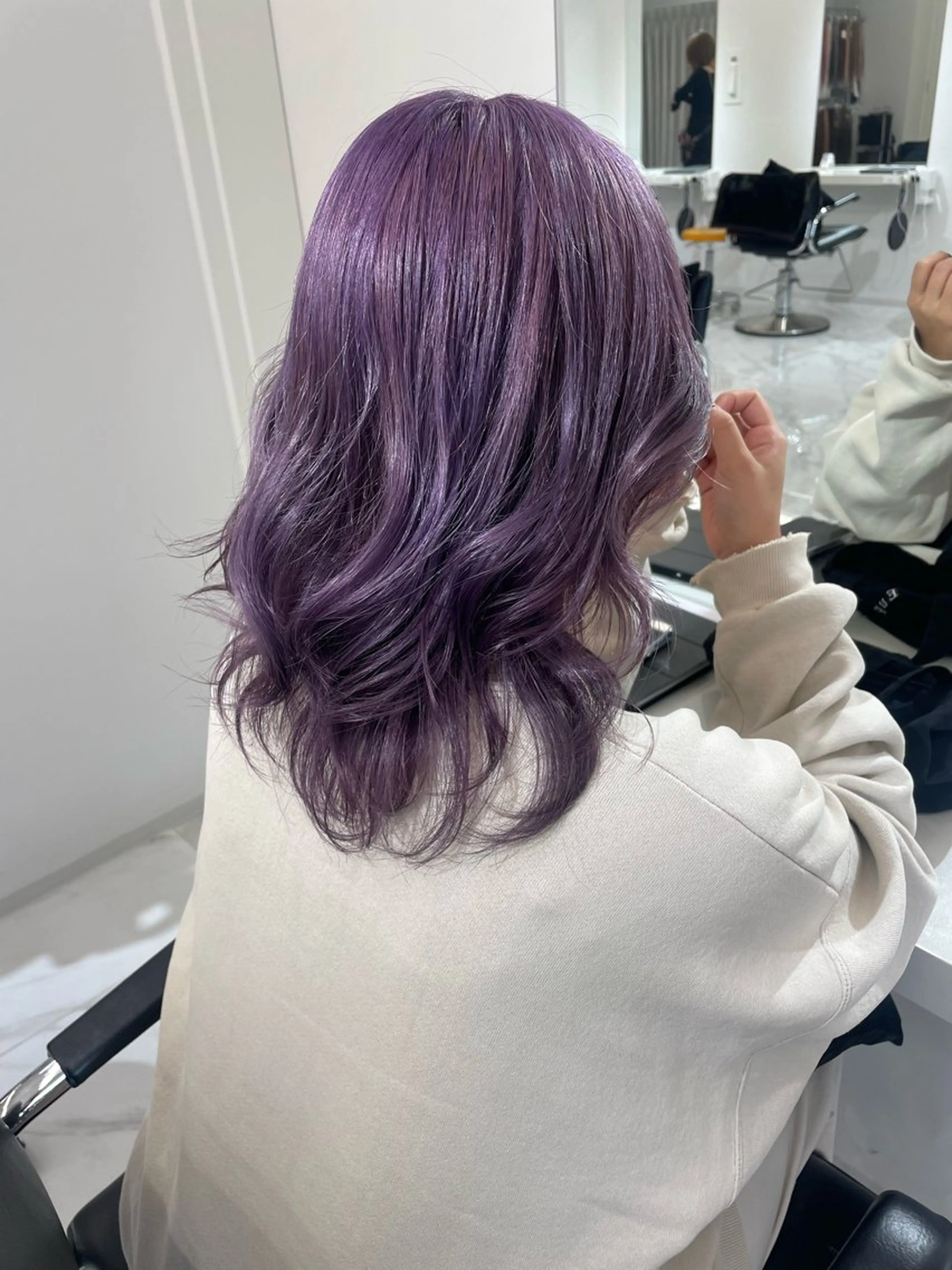 ミディアム カラー ブリーチ ラベンダーカラー ピンクカラー ヘアカラー レイヤー/ハイトーン 渋谷/Satsukiのヘアスタイル