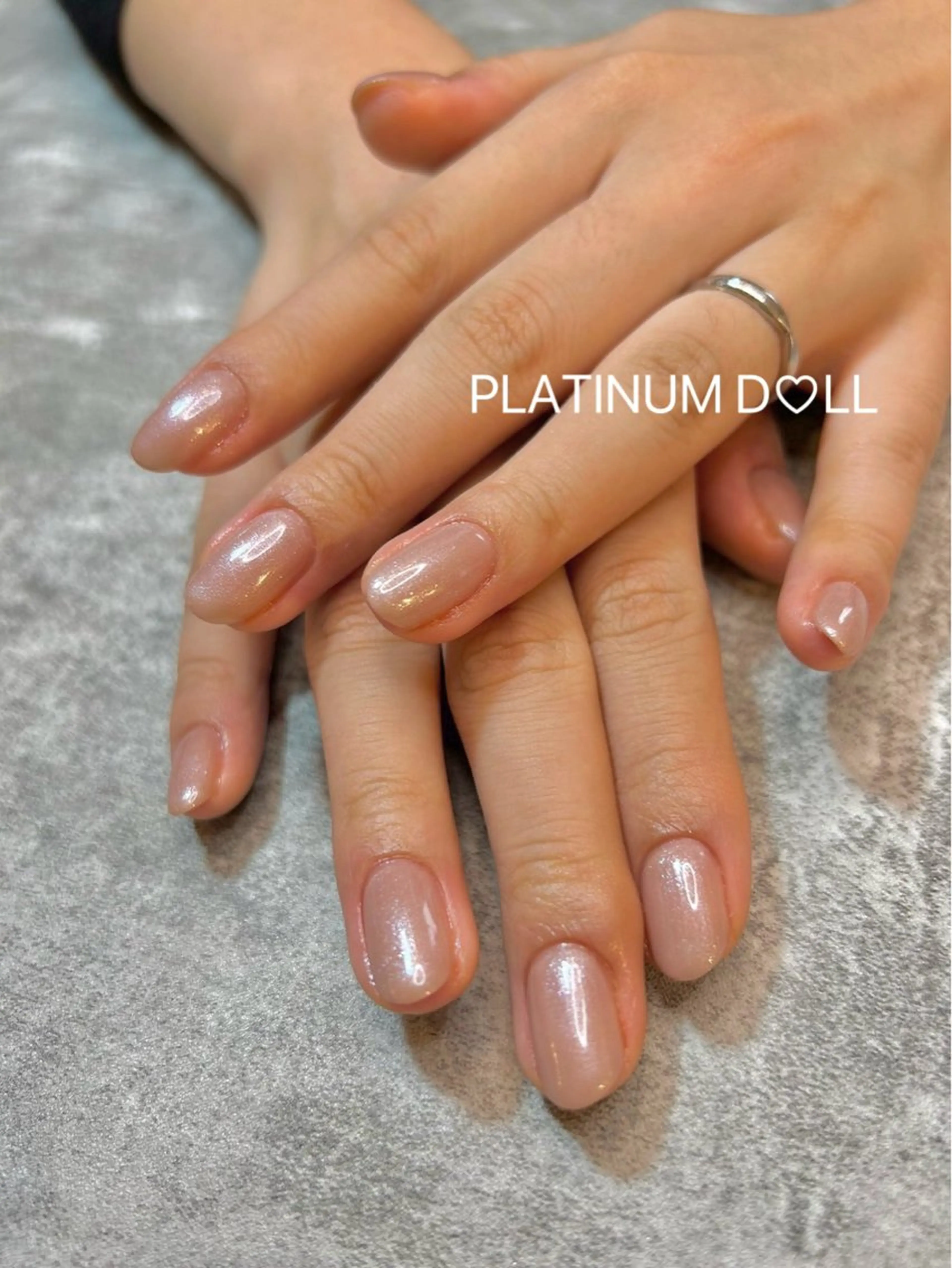 ネイル グラデーション オフィスネイル ワンカラーネイル シンプルネイル ハンドネイル 🎀大人nail /NOISMはな🎀のネイルデザイン
