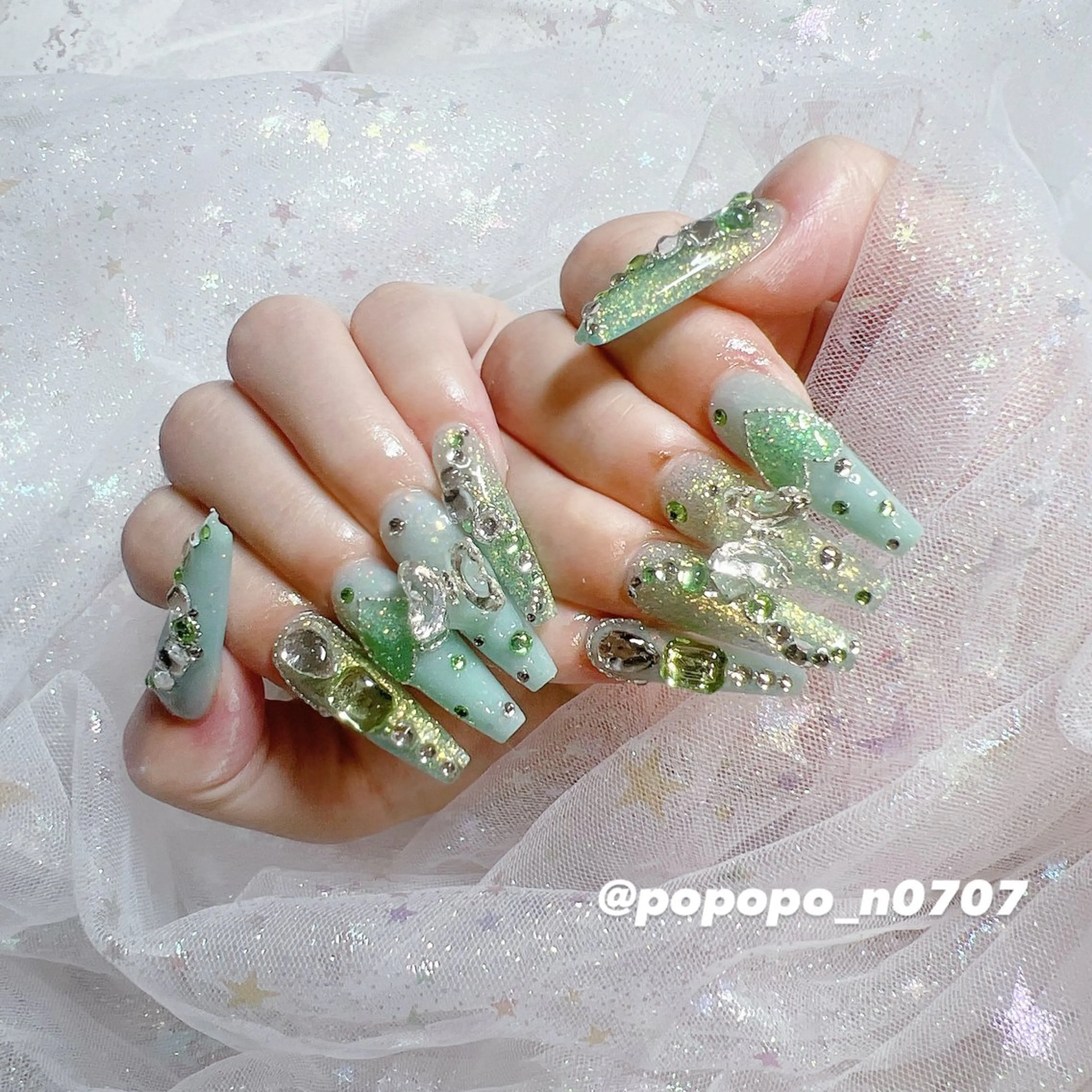 【オフなし】アクリルスカルプやり放題+ストーン&パーツ付け放題の写真