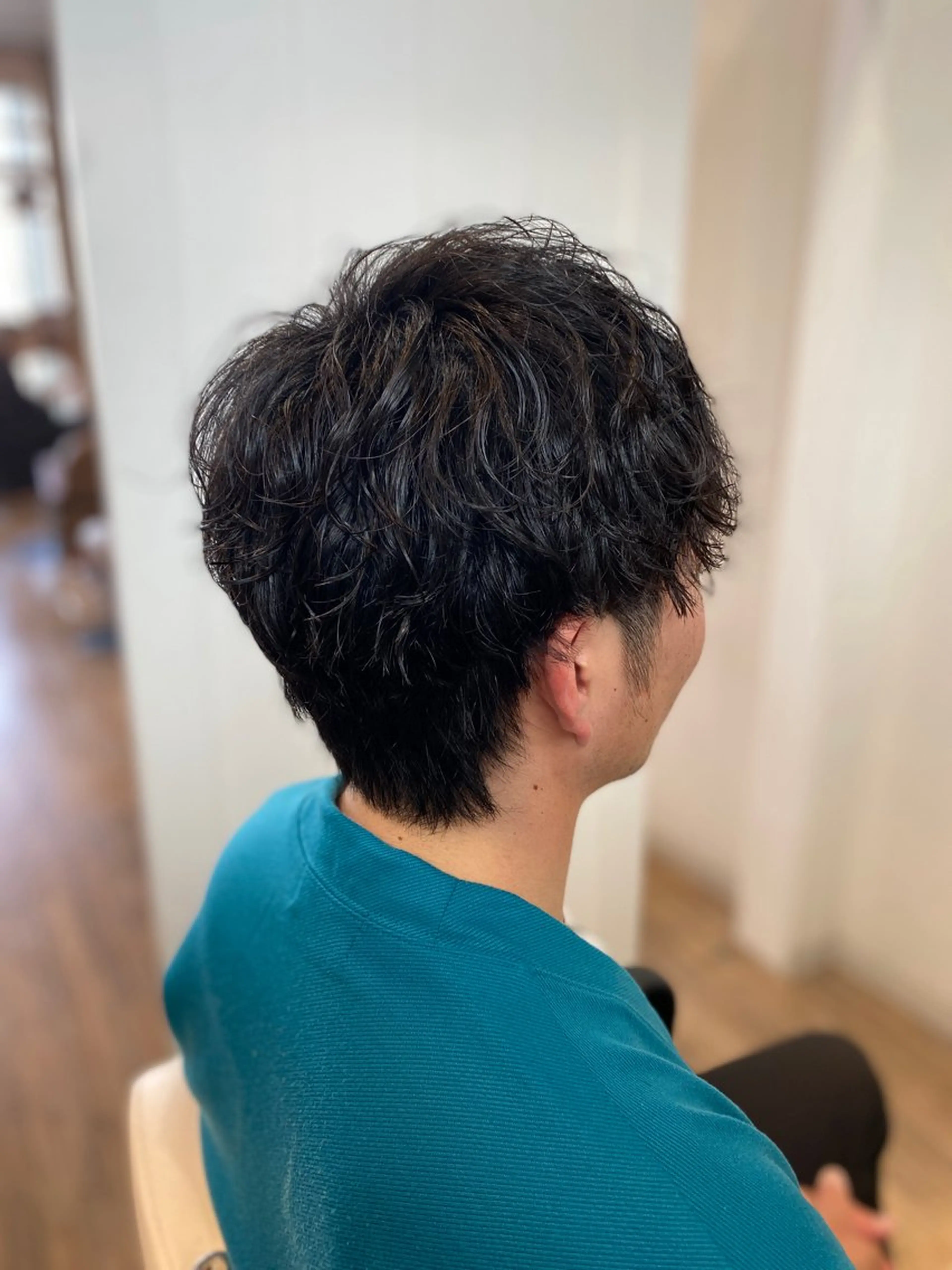 ショート パーマ メンズ メンズパーマ ツイストスパイラルパーマ スパイラルパーマ カット ヘッドスパ 安住 千明のヘアスタイル