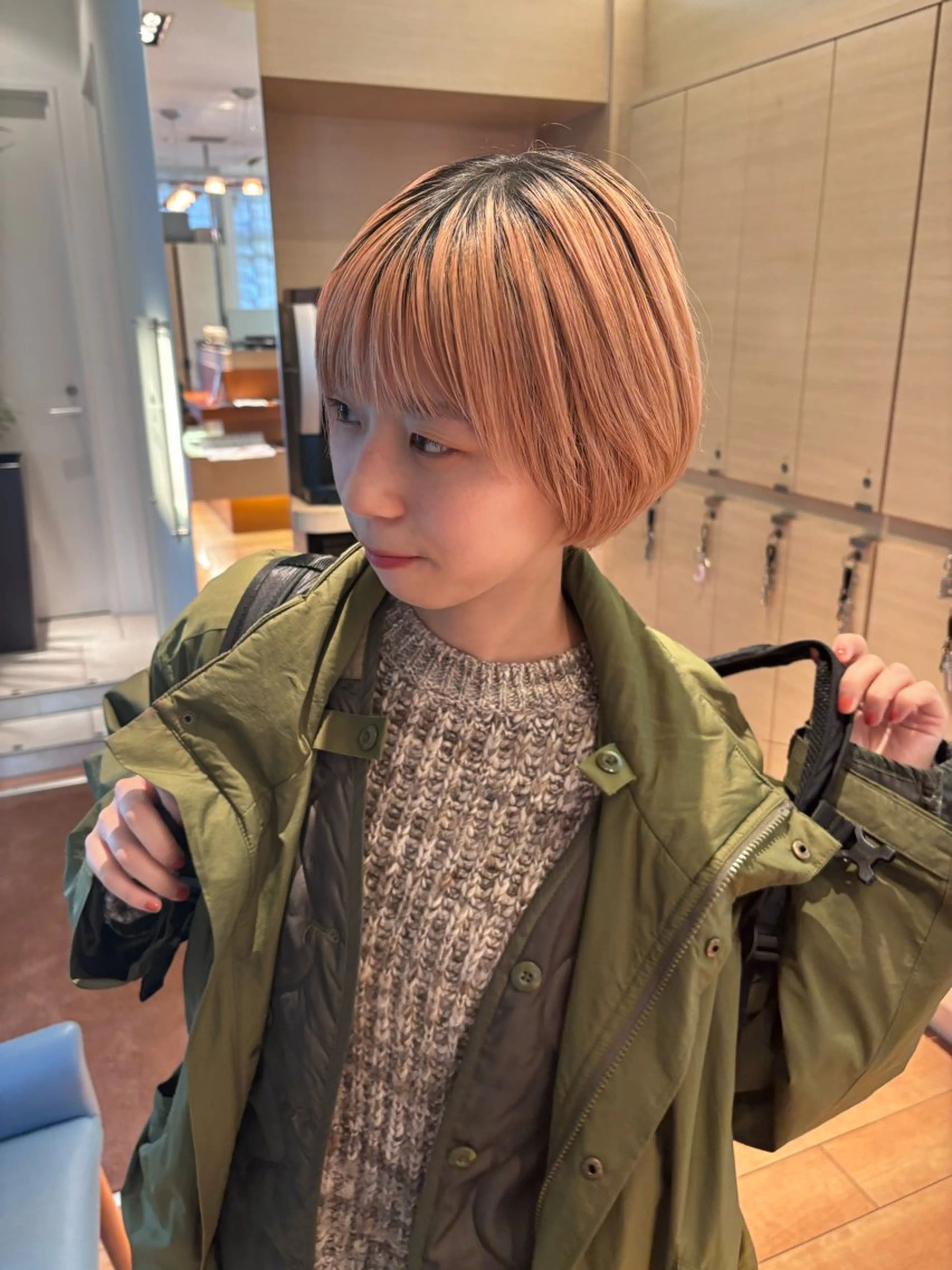 ショート 🎀調布仙川透明感オ リーブカラー干莉🎀のヘアスタイル