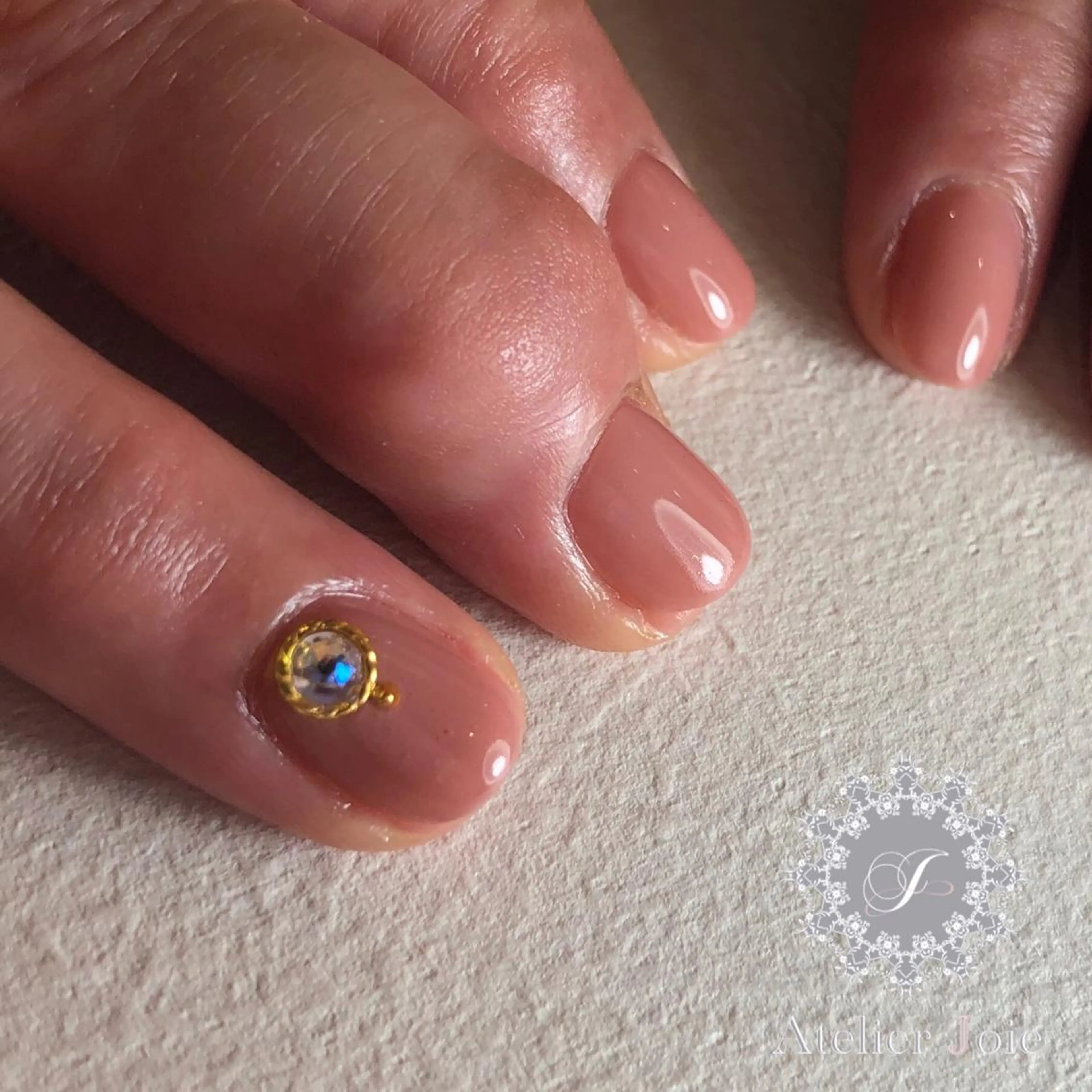 ネイル アートネイル ワンカラーネイル ストーンネイル Atelier Joie所属・Nail salon アトリエジョワ　金山のネイルデザイン