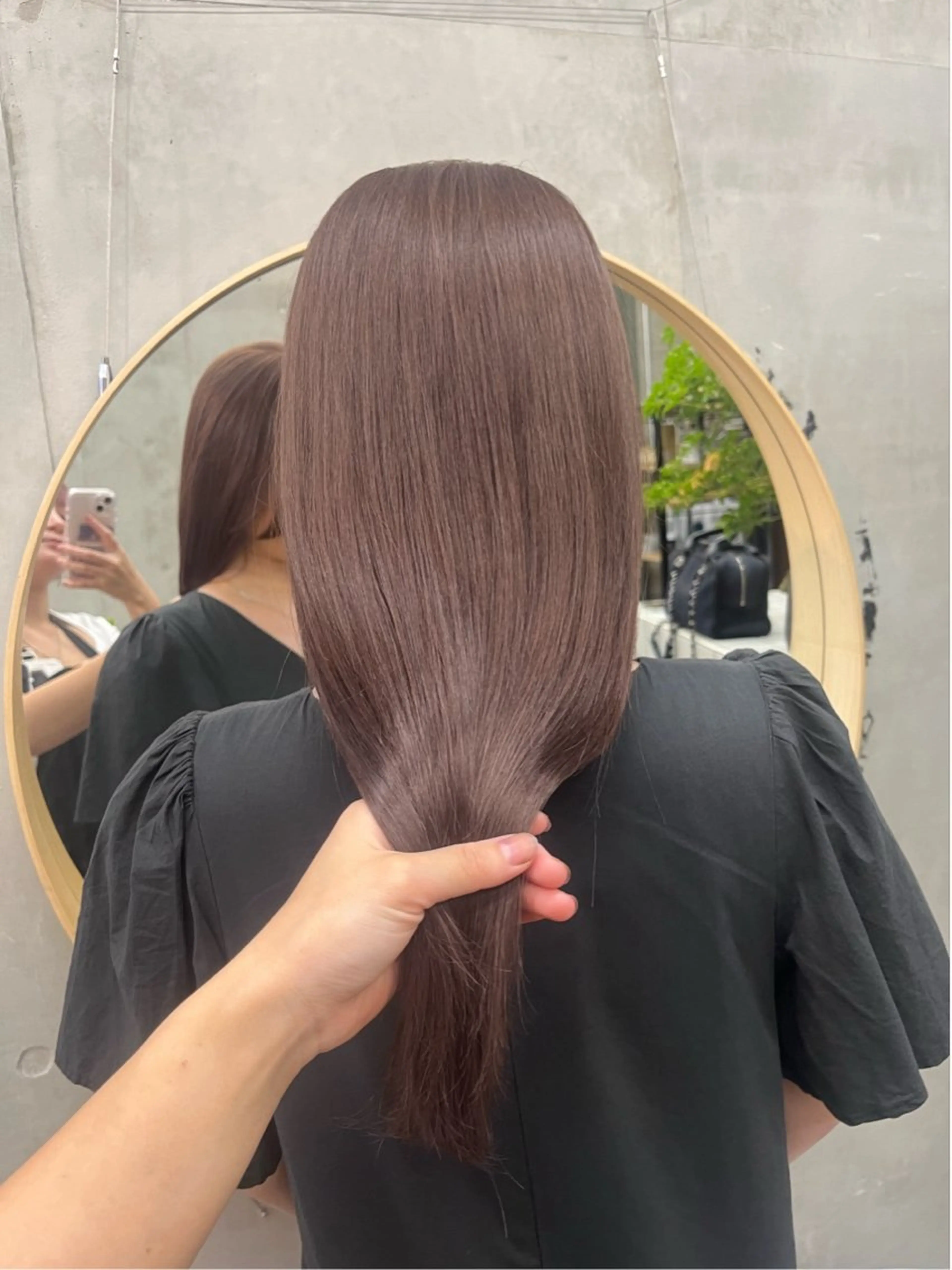 ロング 顔周りカット ヘアカラー SALT WATER所属・🫐 𝐌𝐚𝐨 🫐ボブモデル募集のヘアスタイル