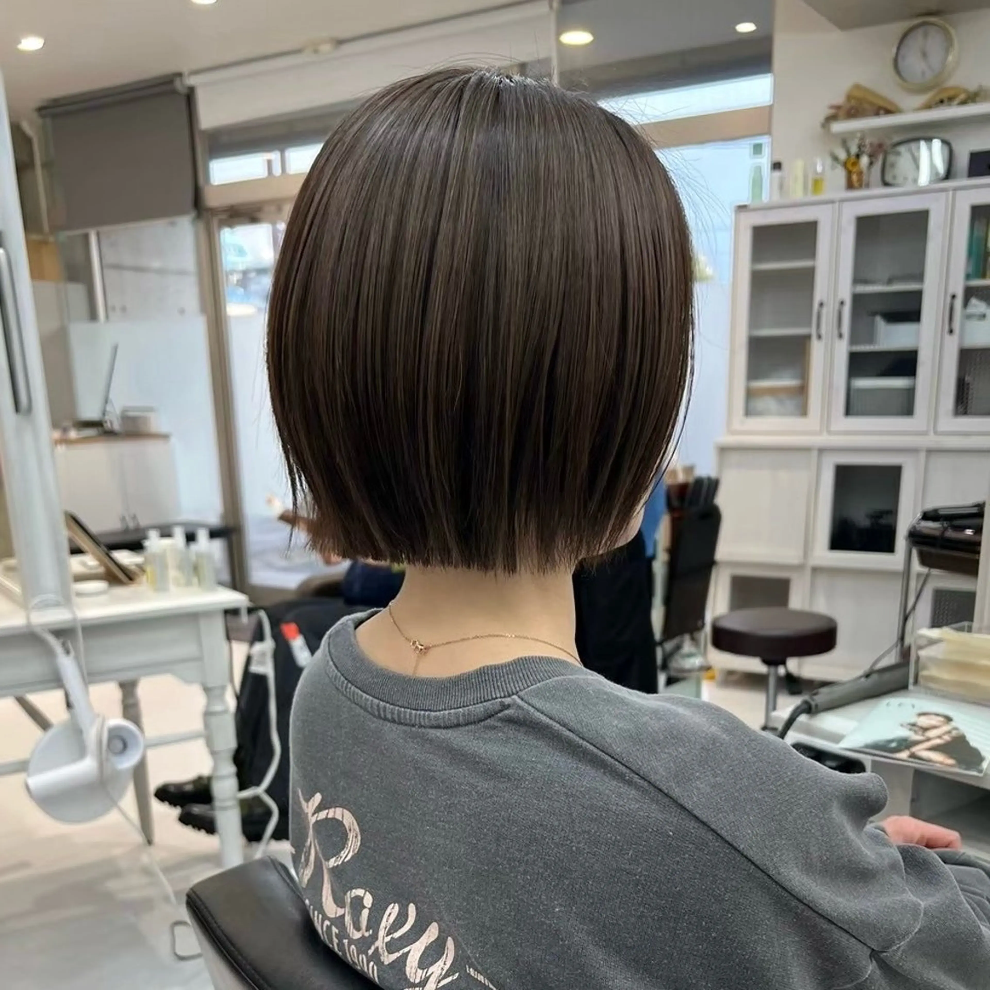 ミディアム 田島拓海 LEV. ボブカットのヘアスタイル