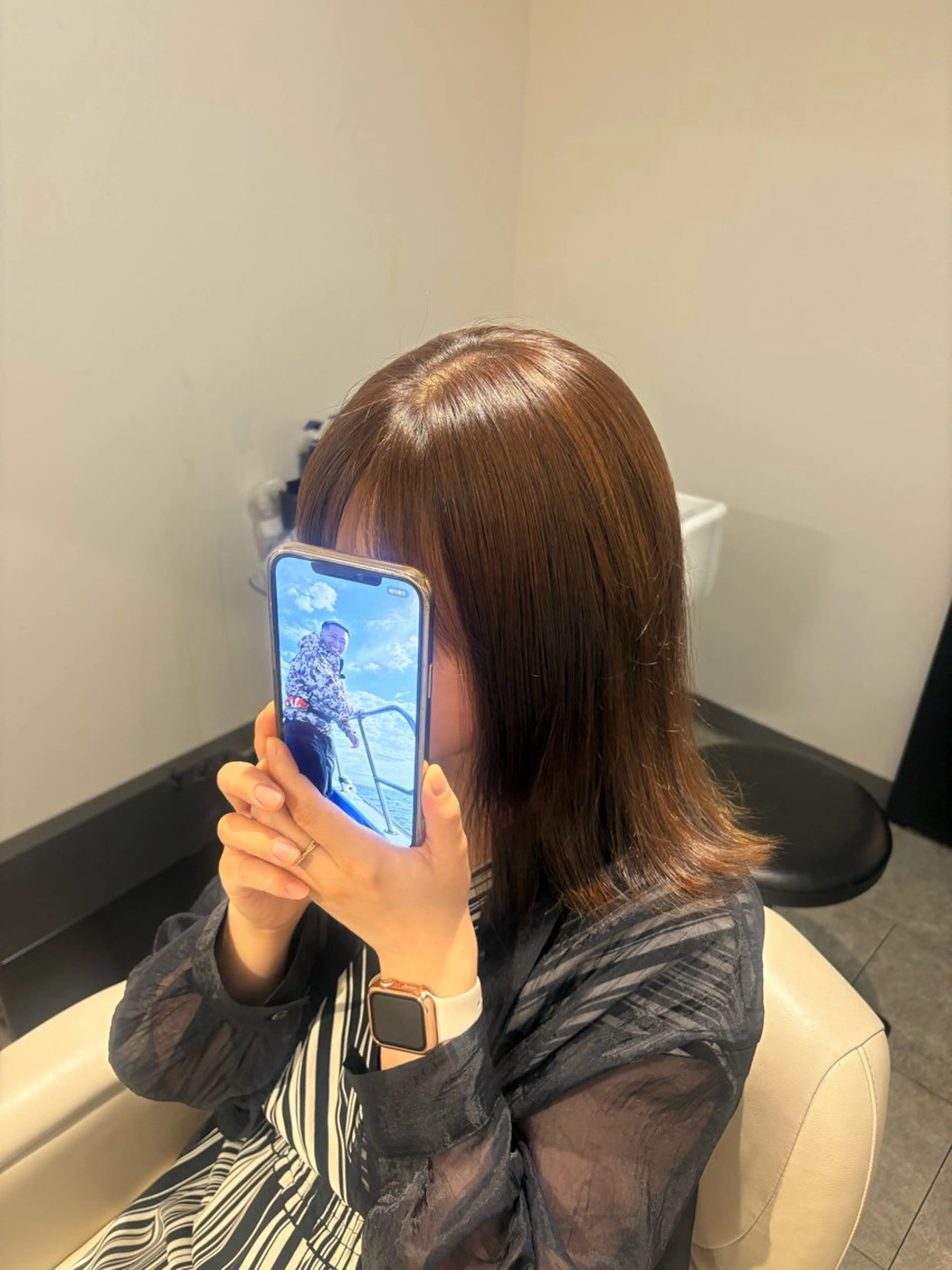 ミディアム neaf 六本木店所属・六本木🩷ハイライト 望月彩音のヘアスタイル