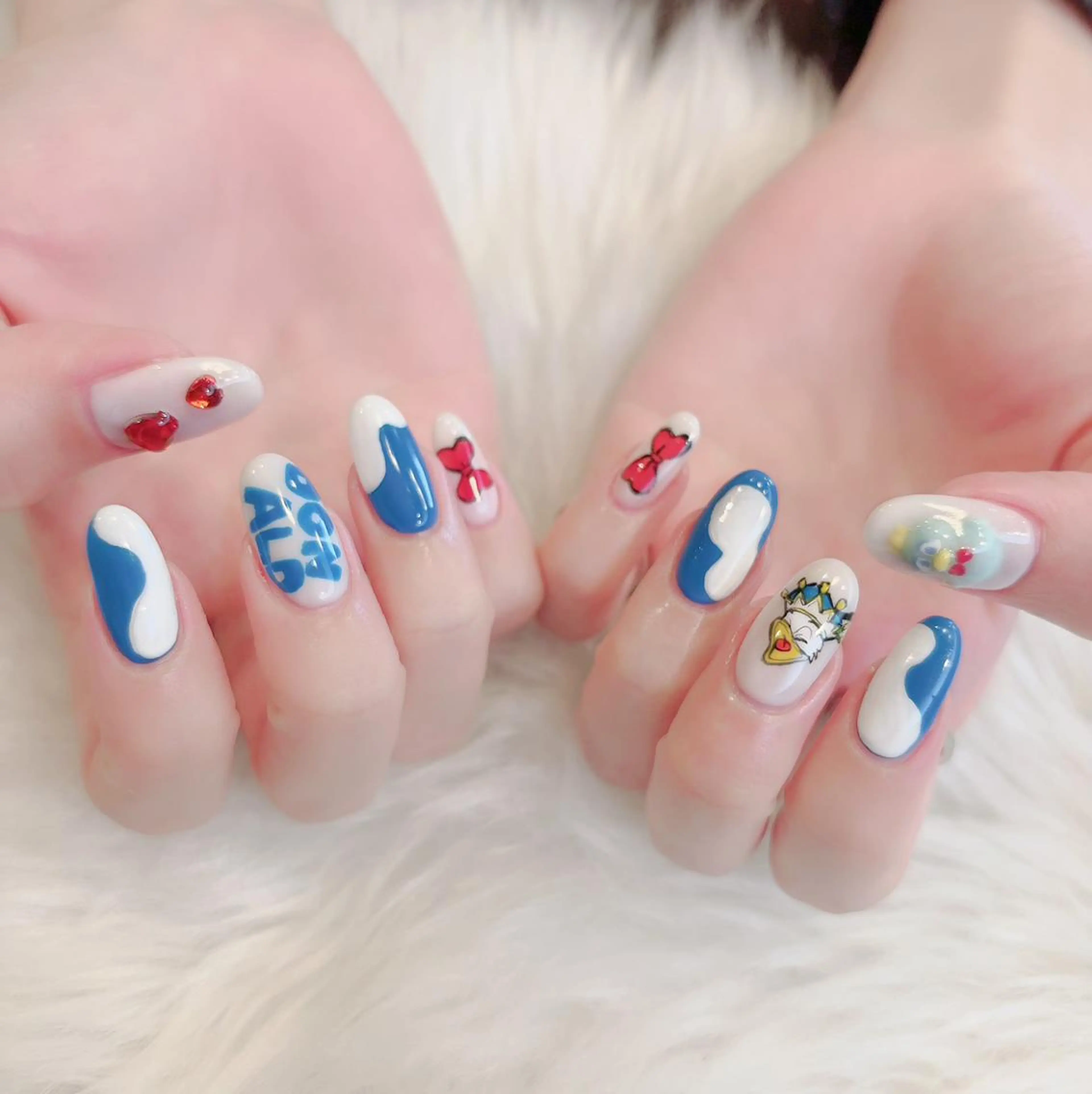 ネイル ハンドネイル Miku. Nのネイルデザイン