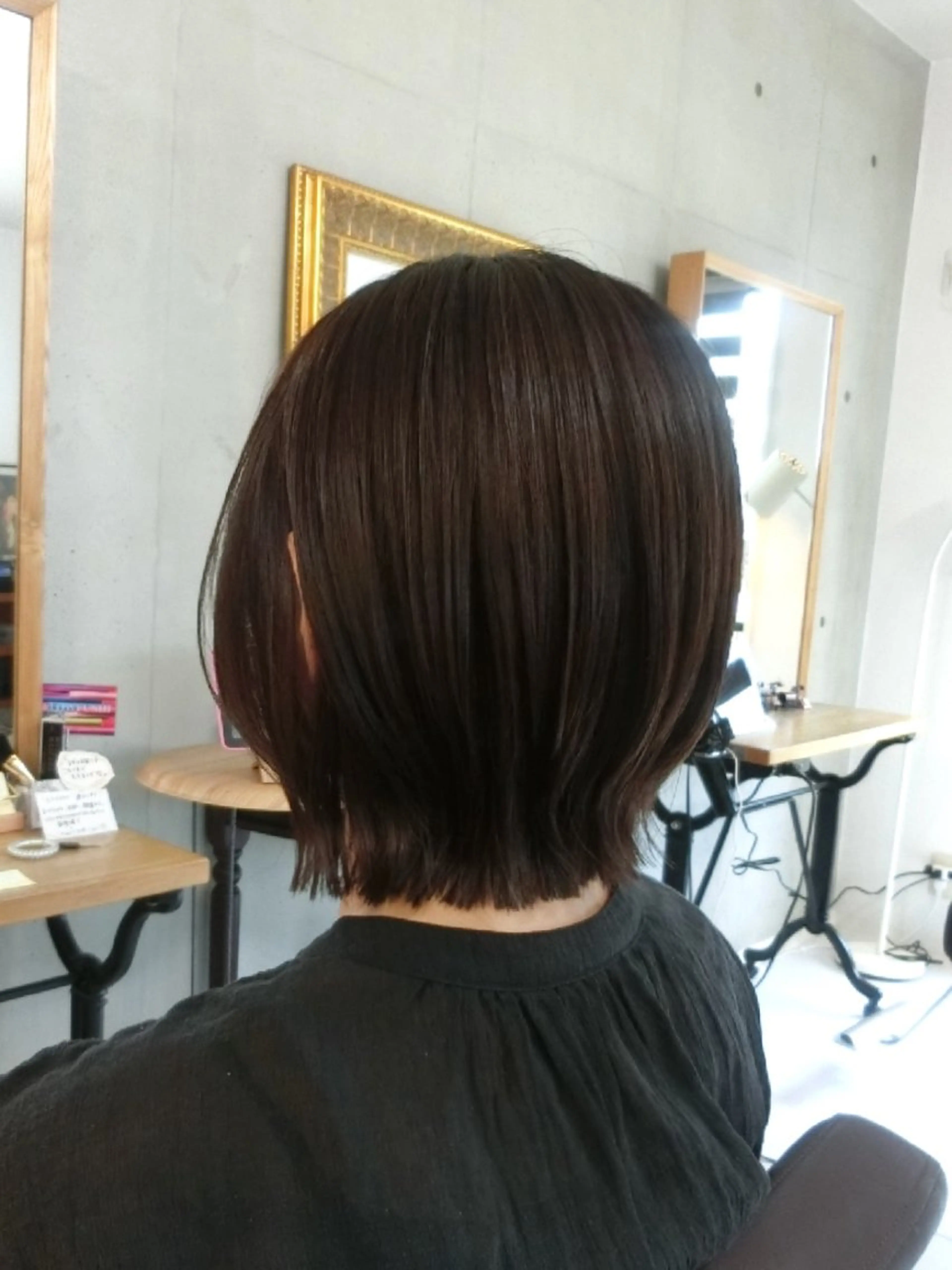 ミディアム カラー ma cherie 三浦直美のヘアスタイル