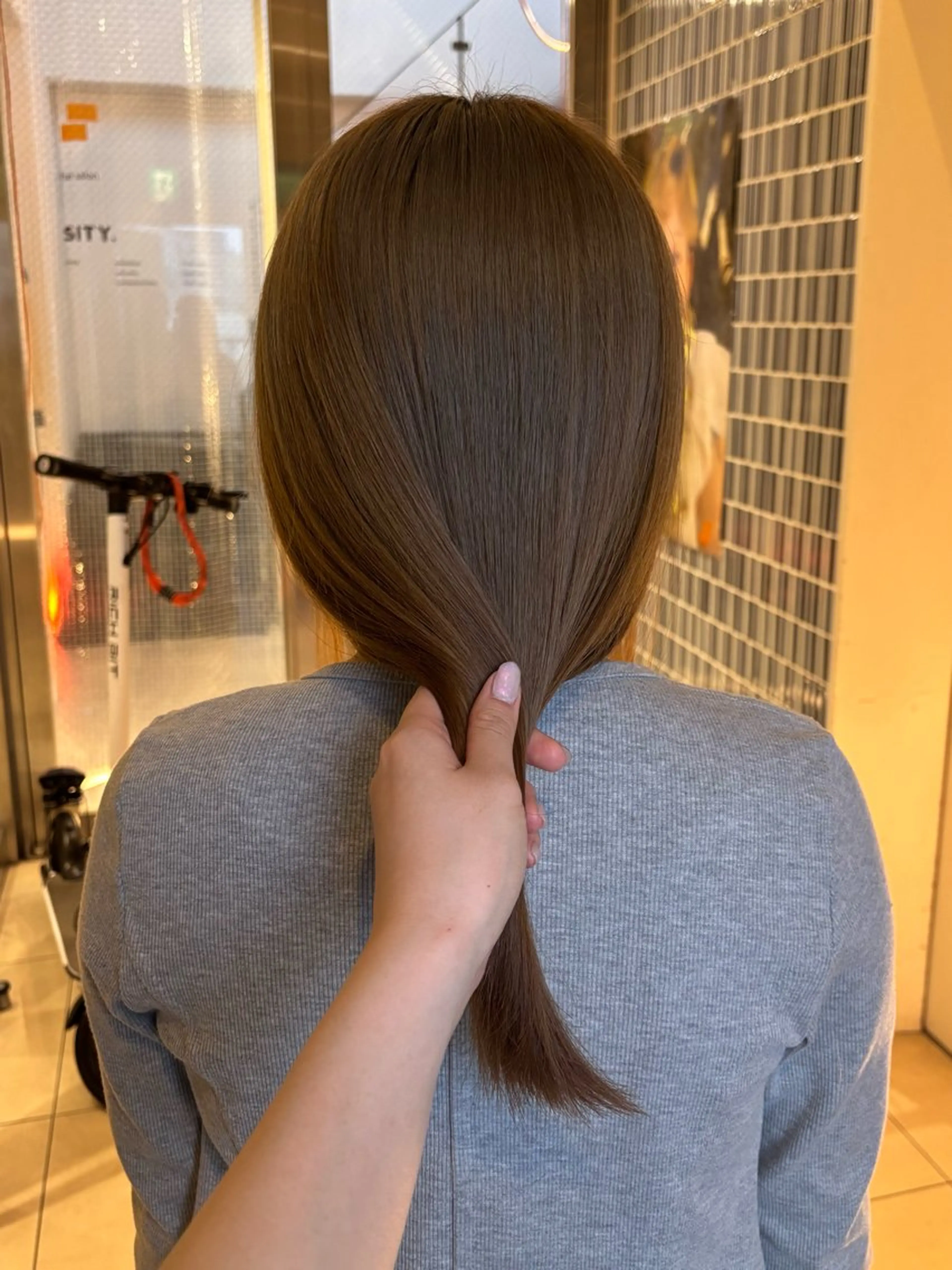 ミディアム SITY.大名店所属・sity saraのヘアスタイル