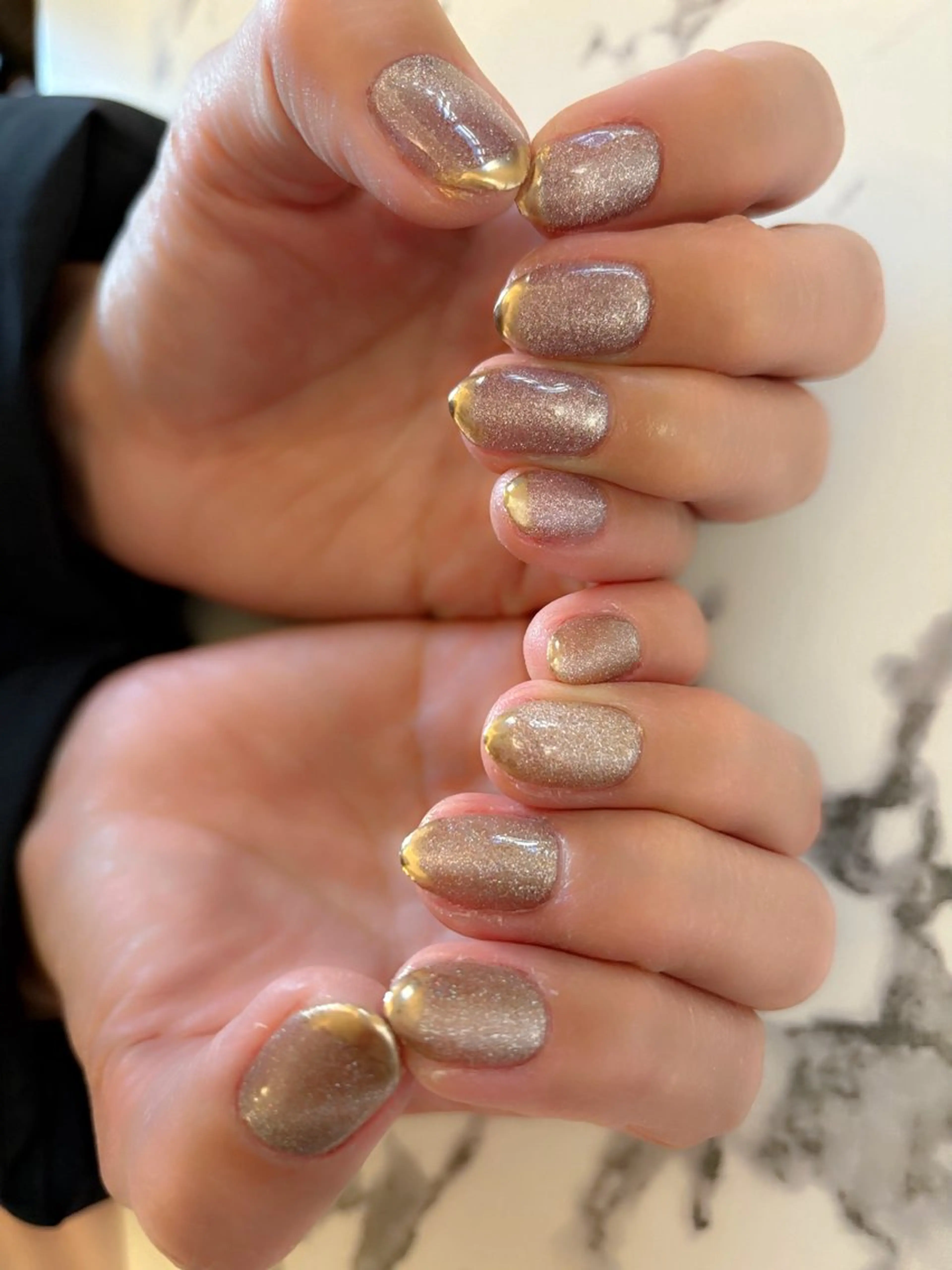 ネイル フレンチネイル マグネットネイル komohana salon🌺のネイルデザイン