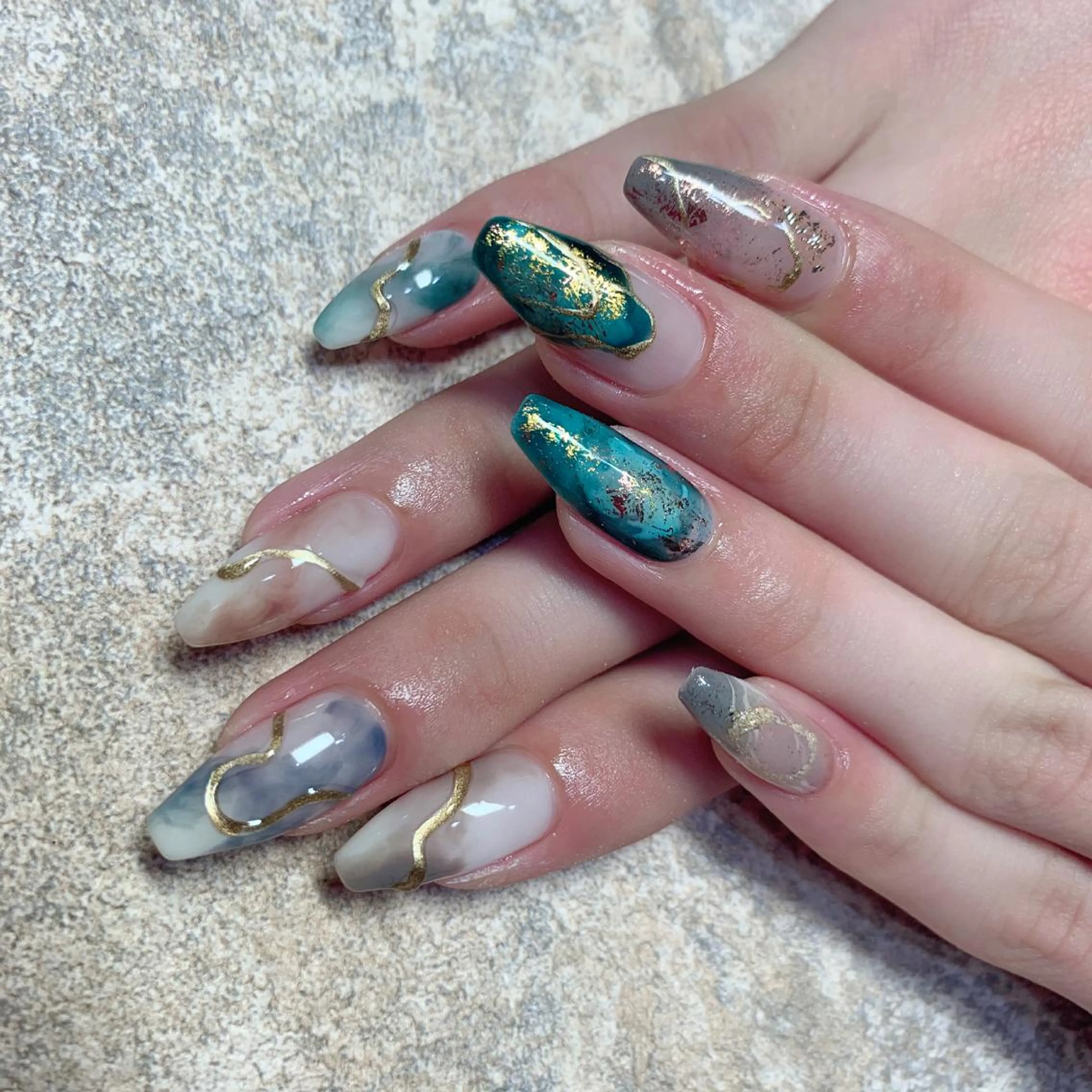 ネイル 春日井ネイルサロン iroのネイルデザイン