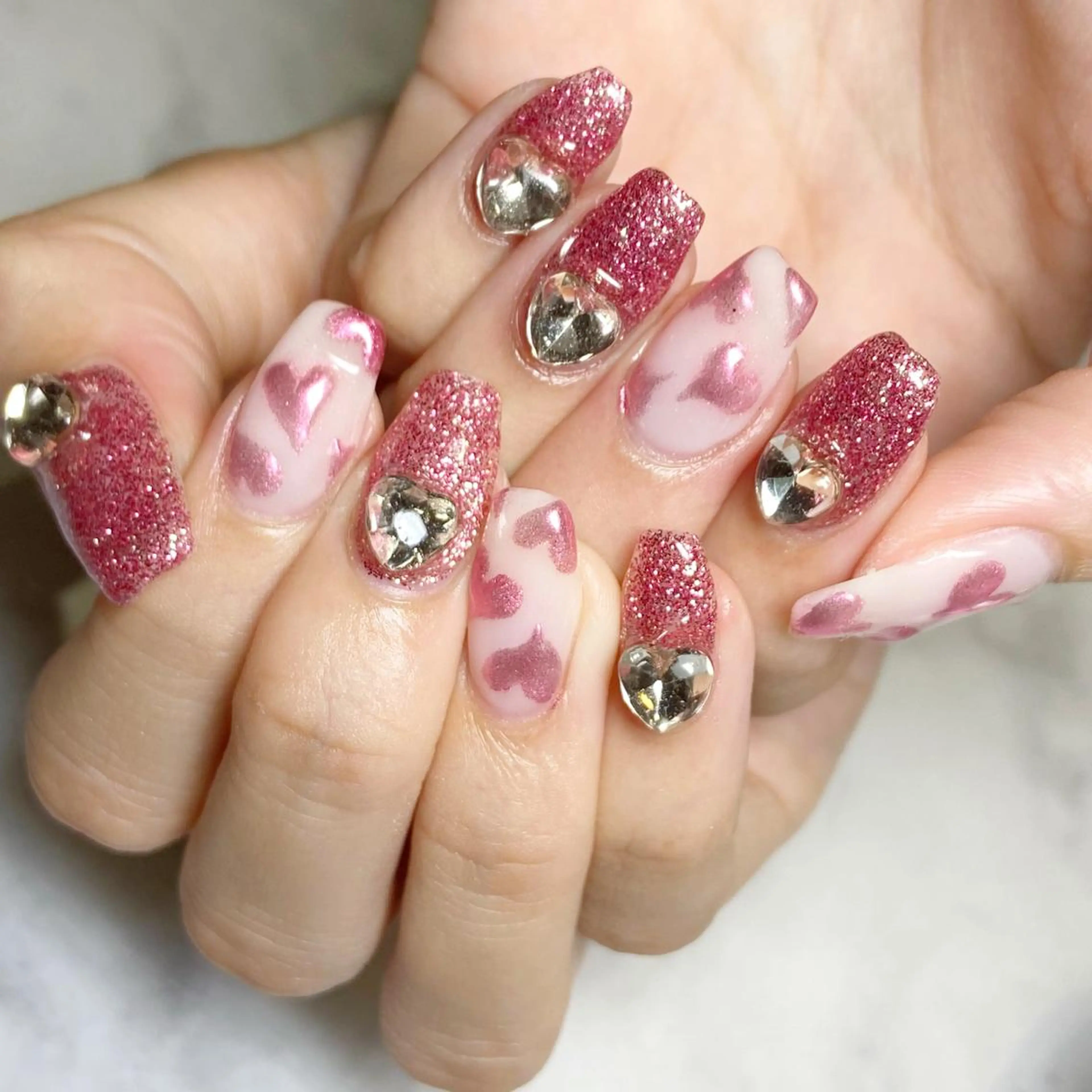 ネイル ハンドネイル YUN 💅のネイルデザイン