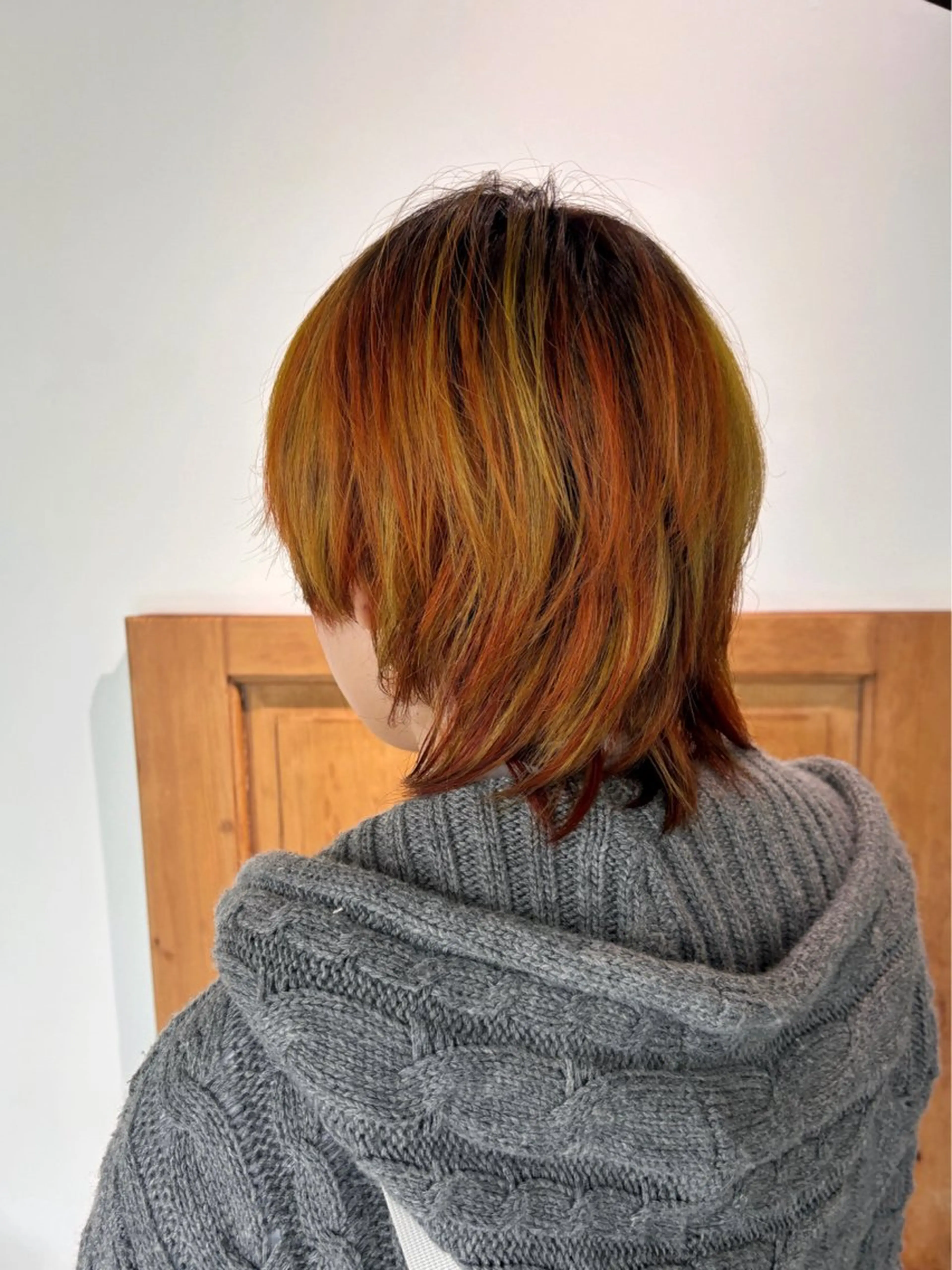 ショート カラー ハイライトカラー ハイライト ショートヘア ウルフカット mirai/ブリーチ ダブルカラーのヘアスタイル