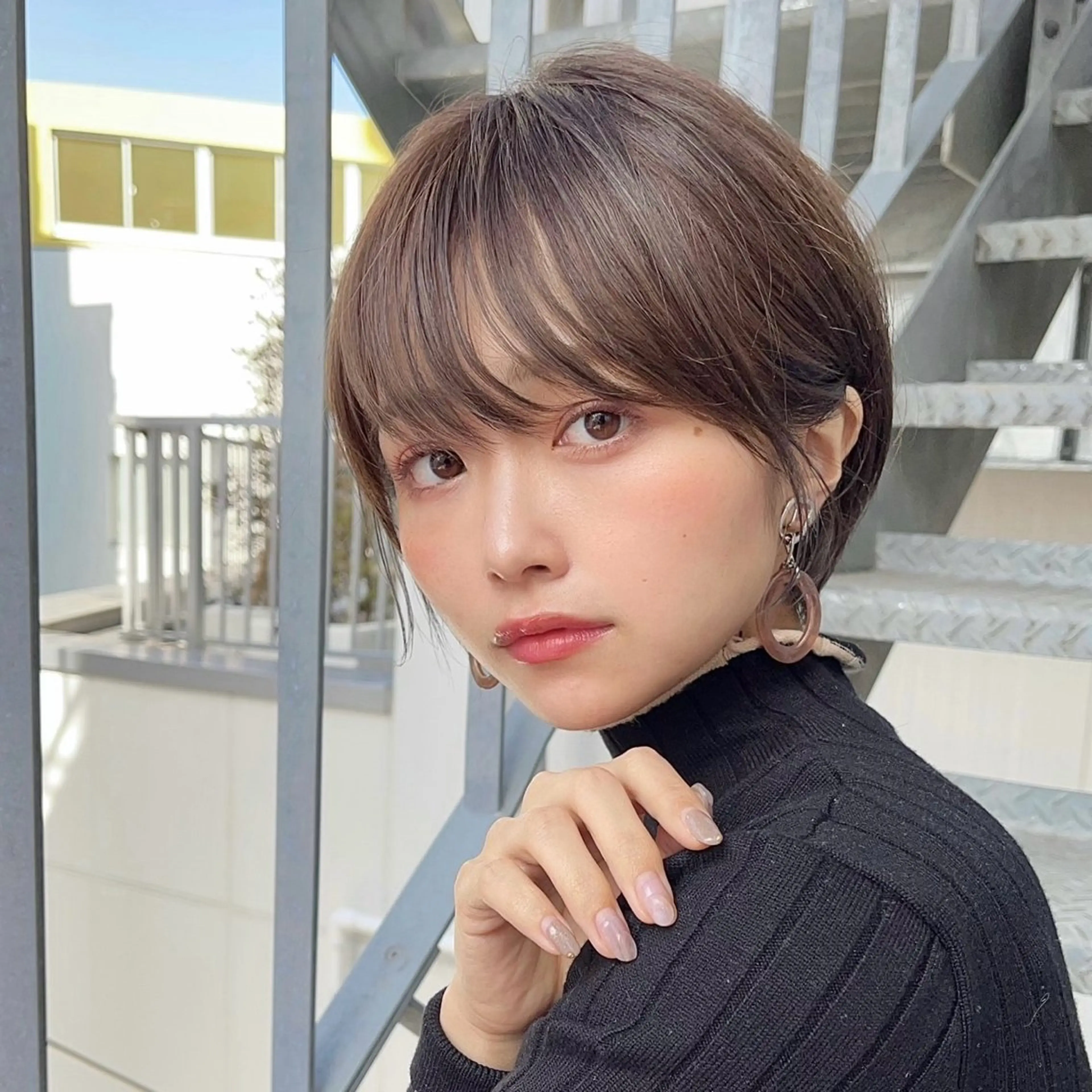 ショート カラー パーマ ヘアアレンジ メンズ ナチュラルレイヤー 似合わせ✨よね🍋のヘアスタイル