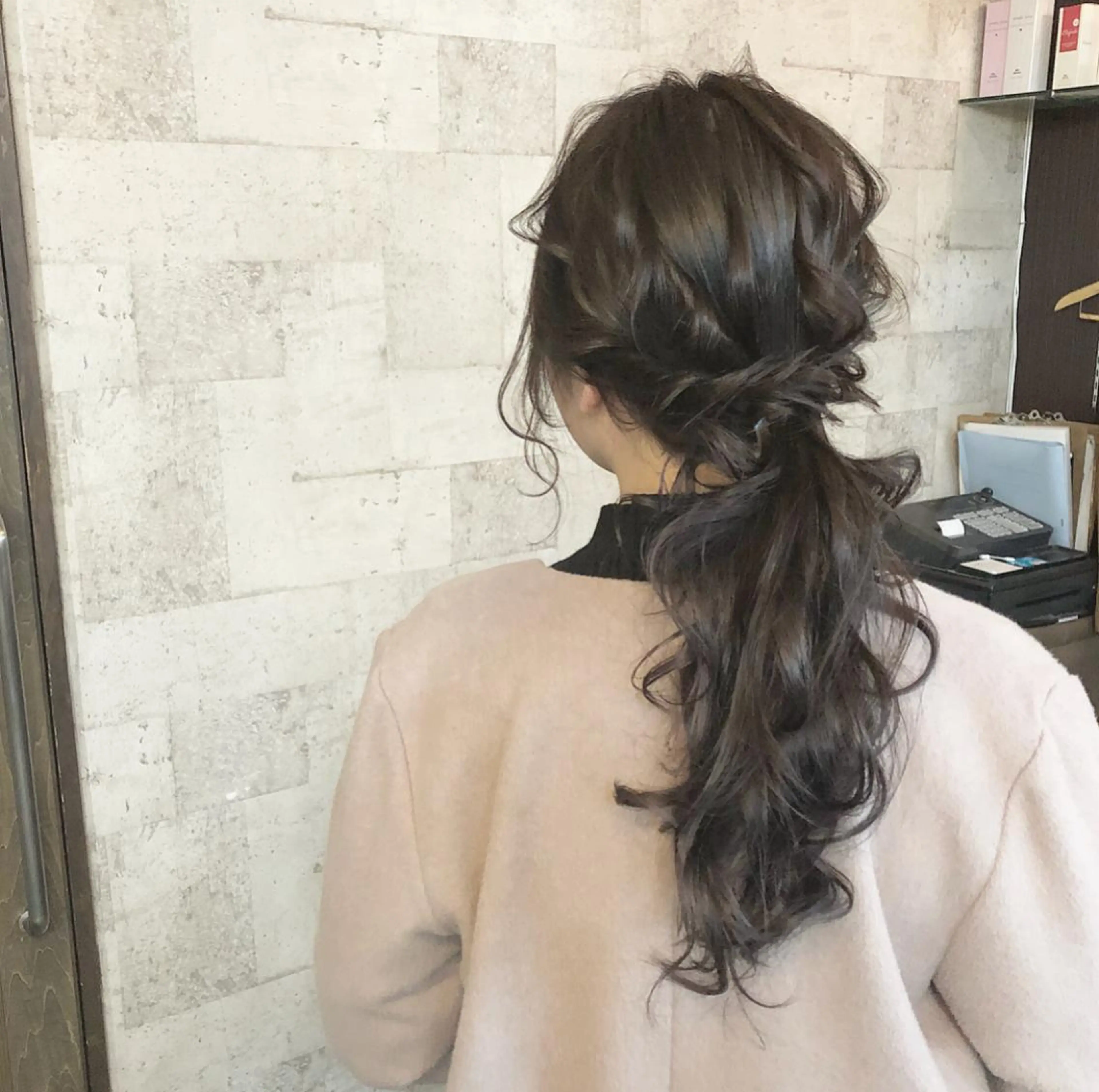 セミロング カラー ヘアアレンジ ブルーカラー 透明感カラー ラベンダーカラー autre所属・大久保 ひでなりのヘアスタイル