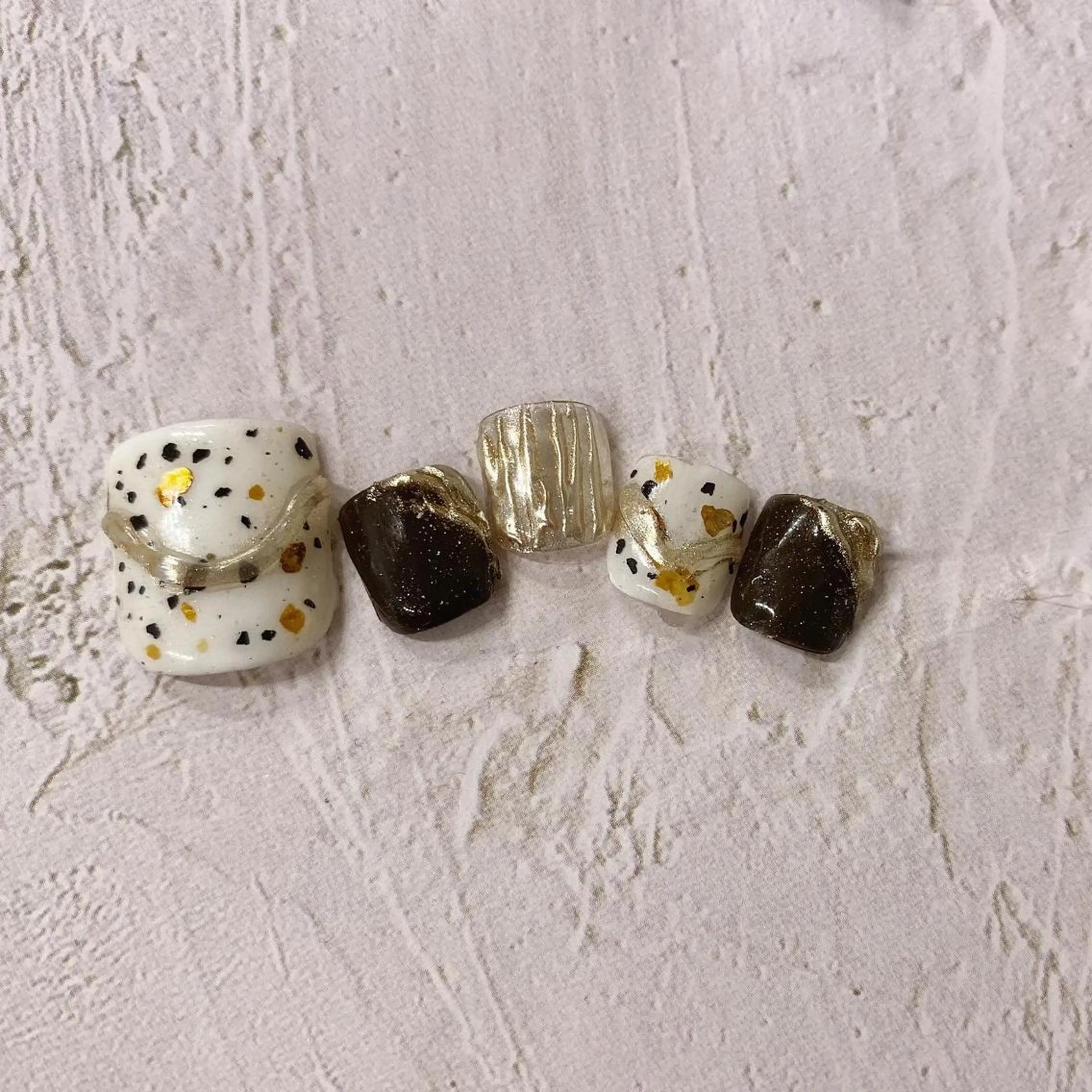 ネイル クリアネイル フットネイル 氷ネイル・うるうるネイル キラキラネイル 韓国ネイル melu所属・melu yukikoのネイルデザイン