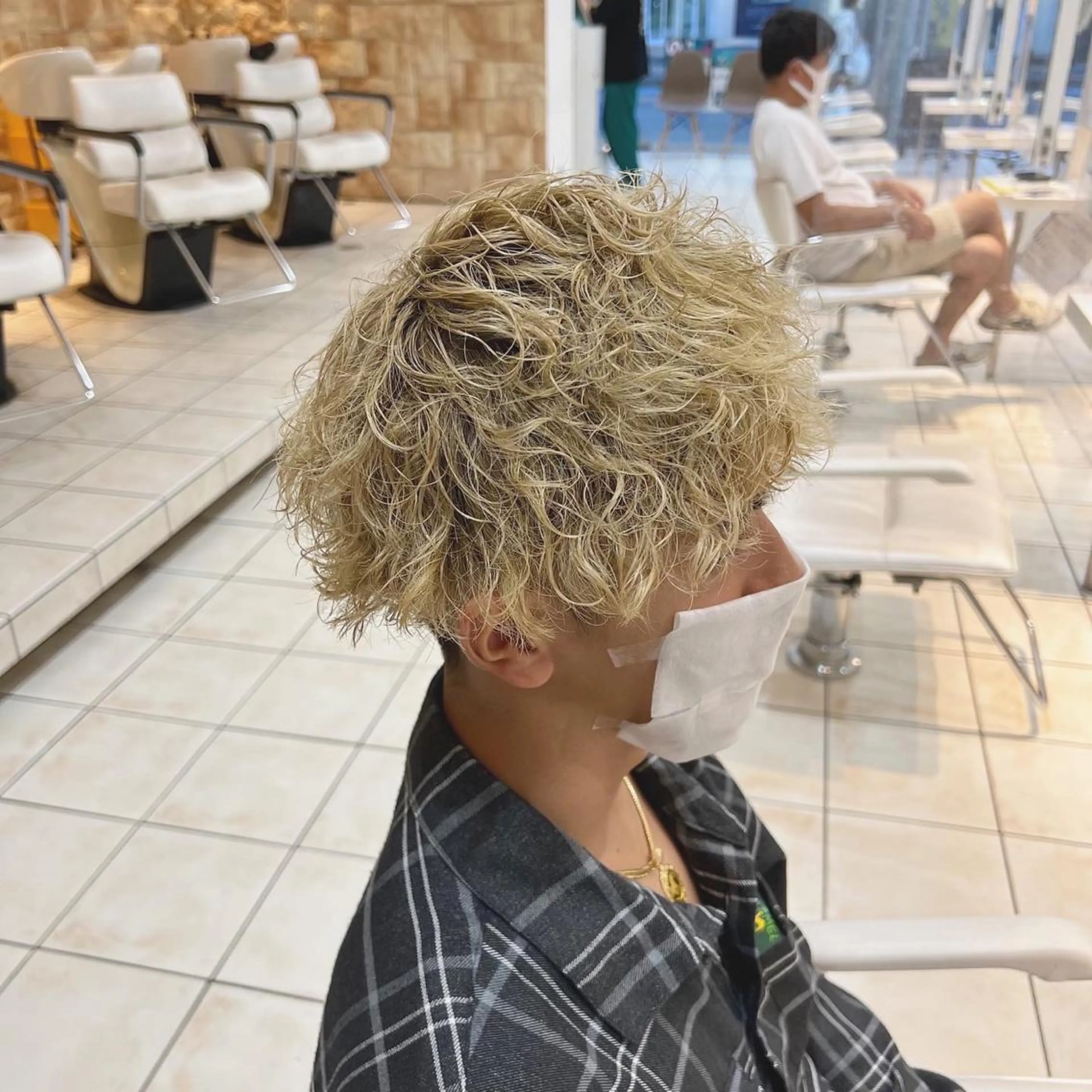 ショート パーマ メンズ カット ヘアカラー 店長 /カラー職人 /TSUBASAのヘアスタイル