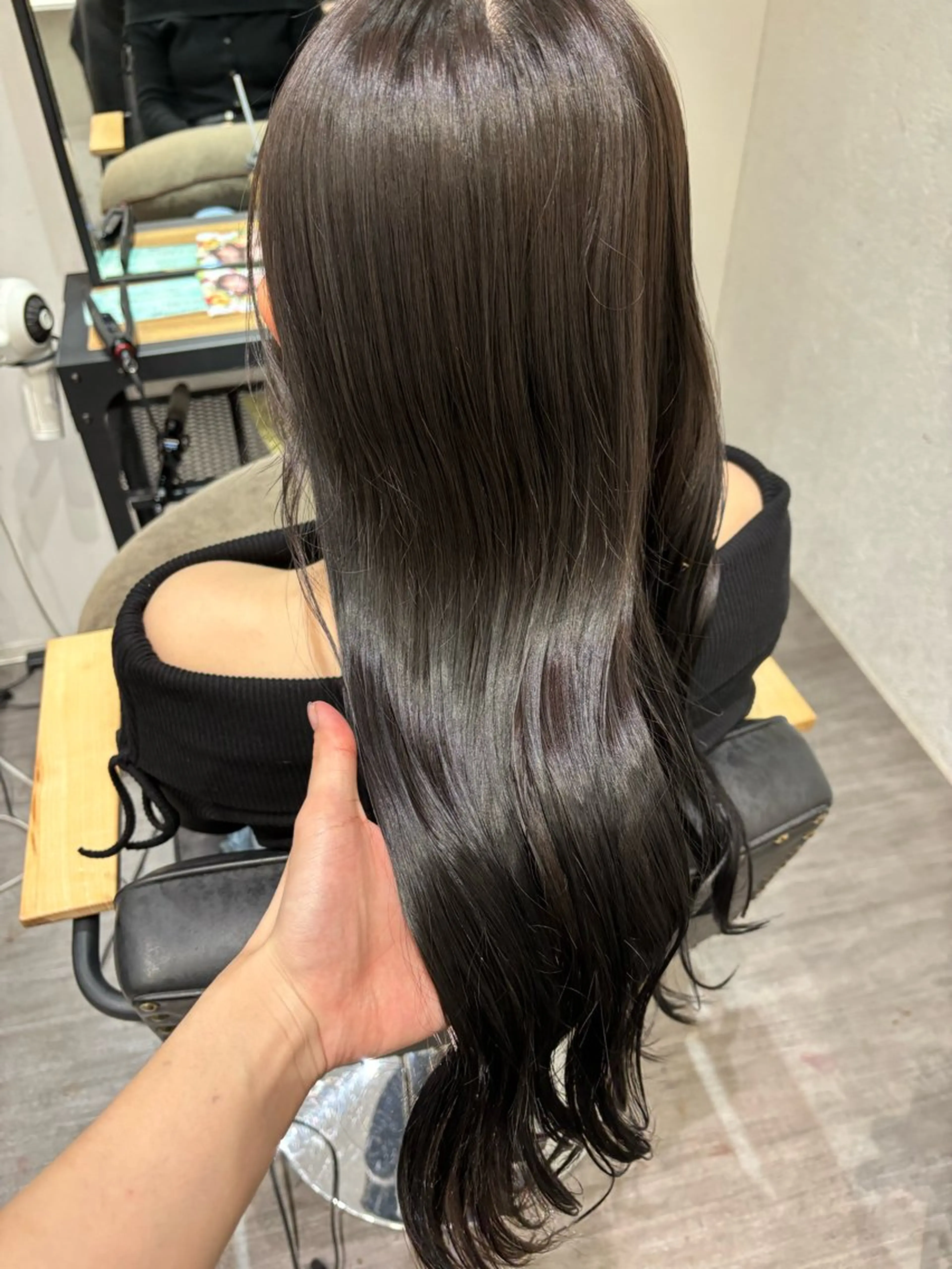 カラー ヘアカラー トリートメント cocotte宜喜 弘希のヘアスタイル