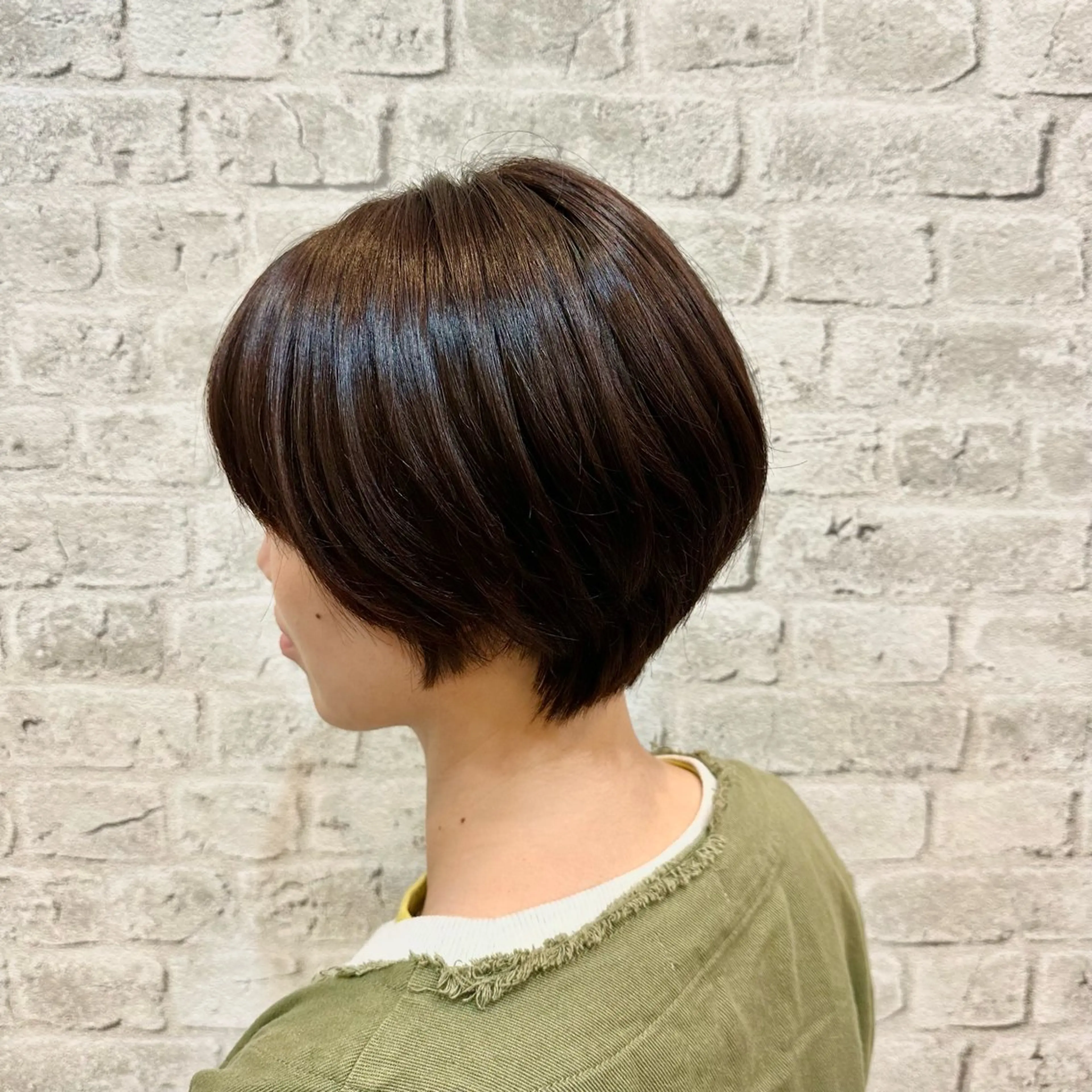 ショート ヘアカラー ATOREL まののヘアスタイル