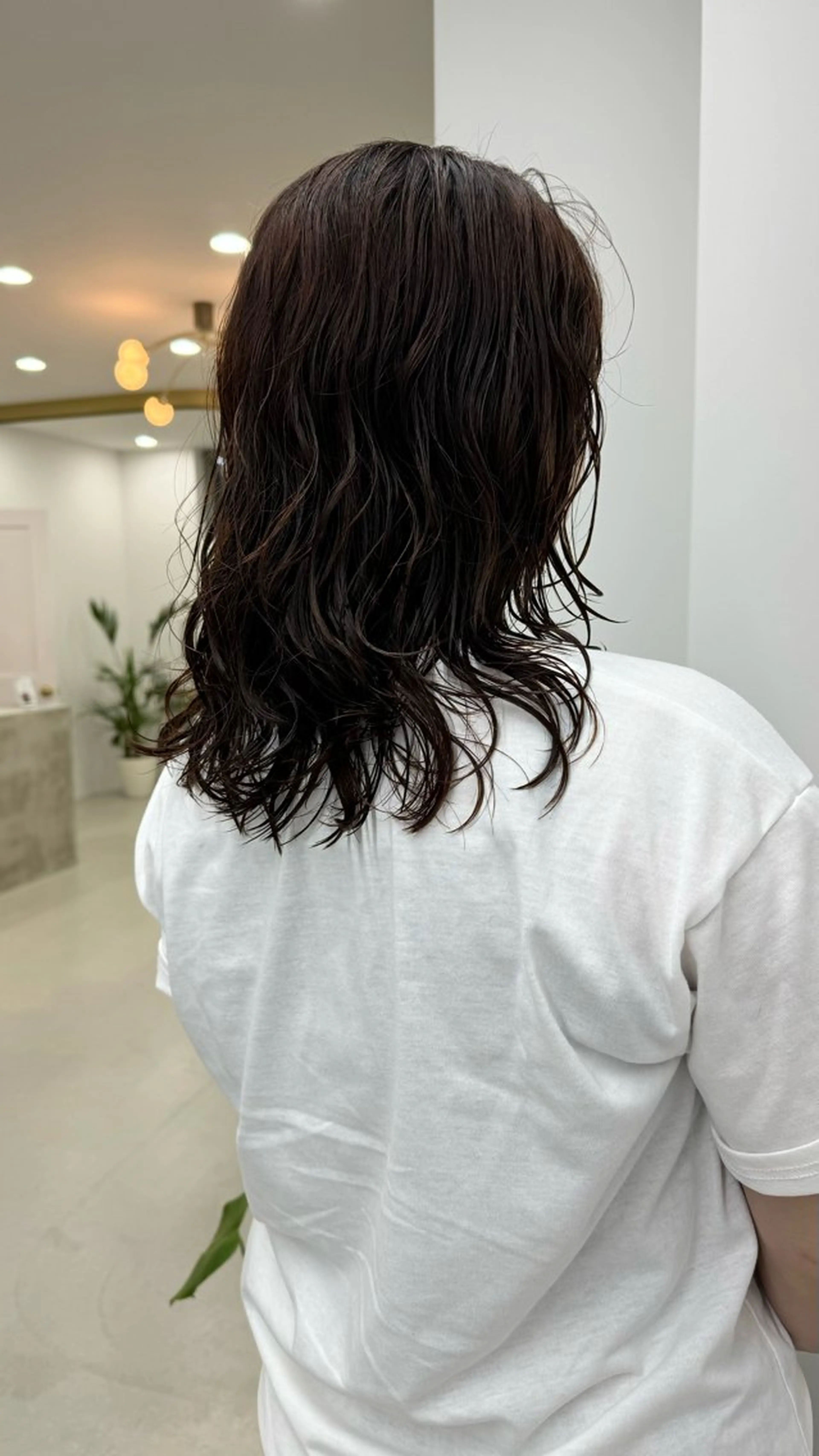 ミディアム パーマ souvenir所属・アカリ /カットモデル募集のヘアスタイル