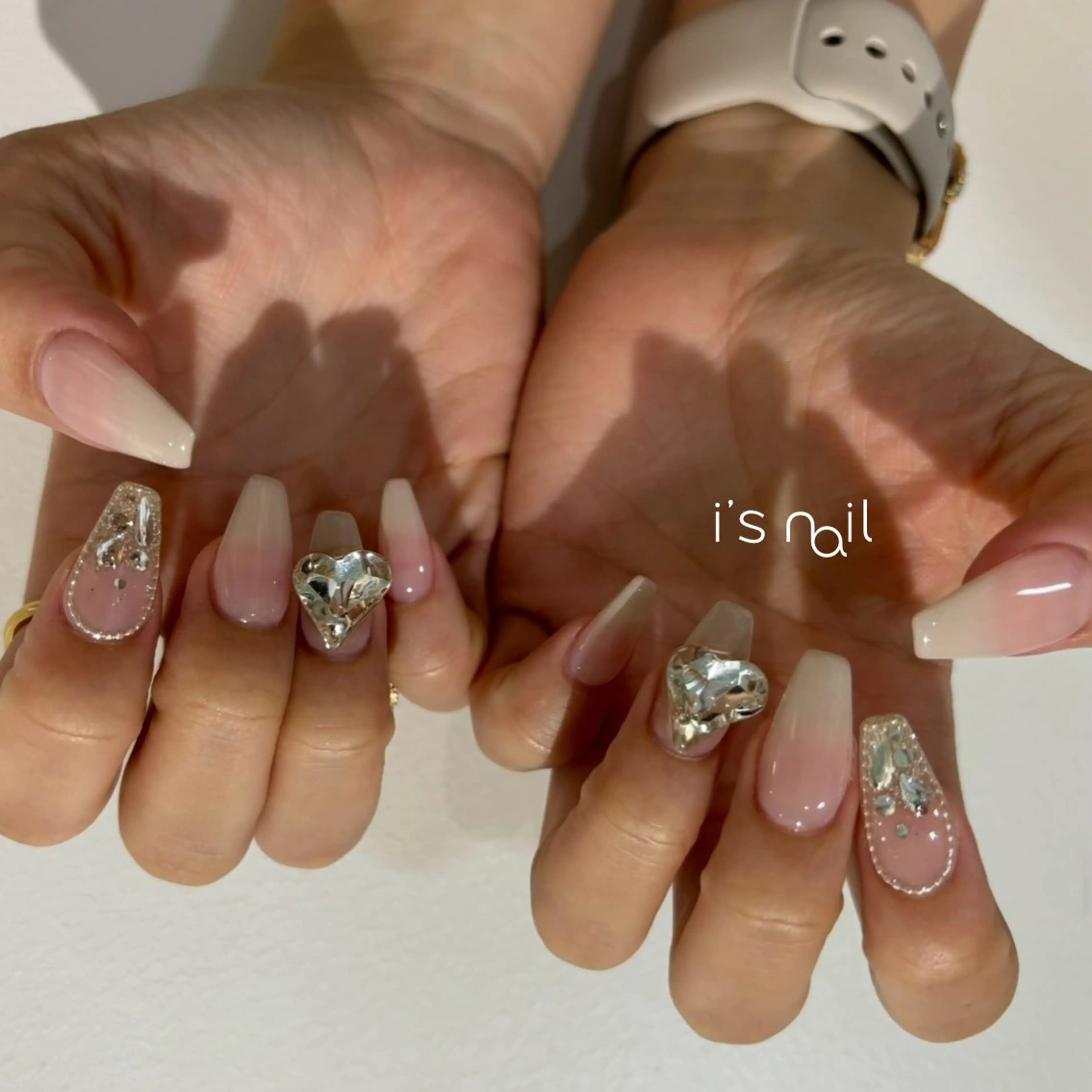 ネイル アートネイル ジェルネイル i's nail 〈アイズネイル〉のネイルデザイン