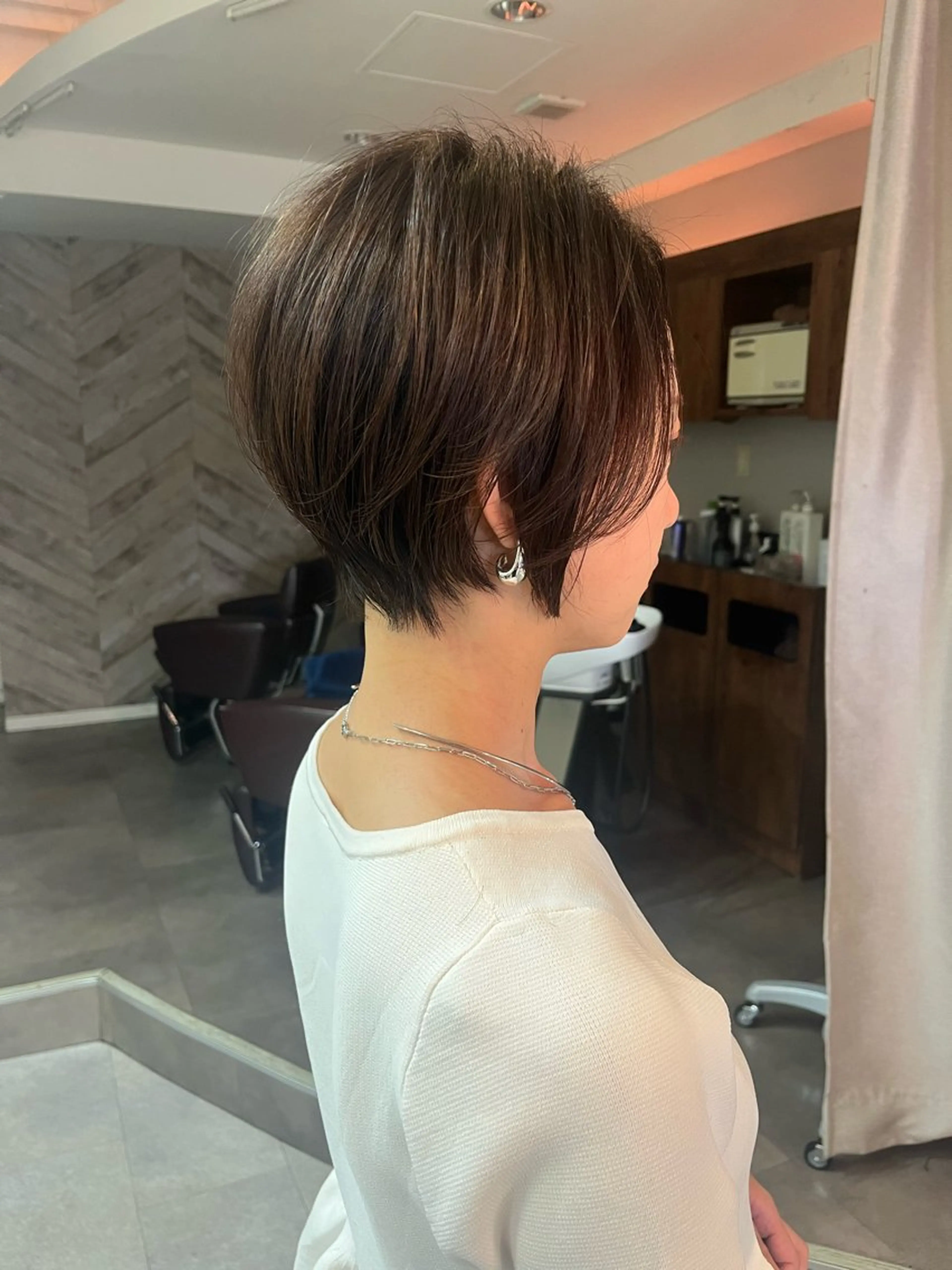 ショート カット ヘアカラー トリートメント emiwo石川町店所属・秋成 慶多のヘアスタイル