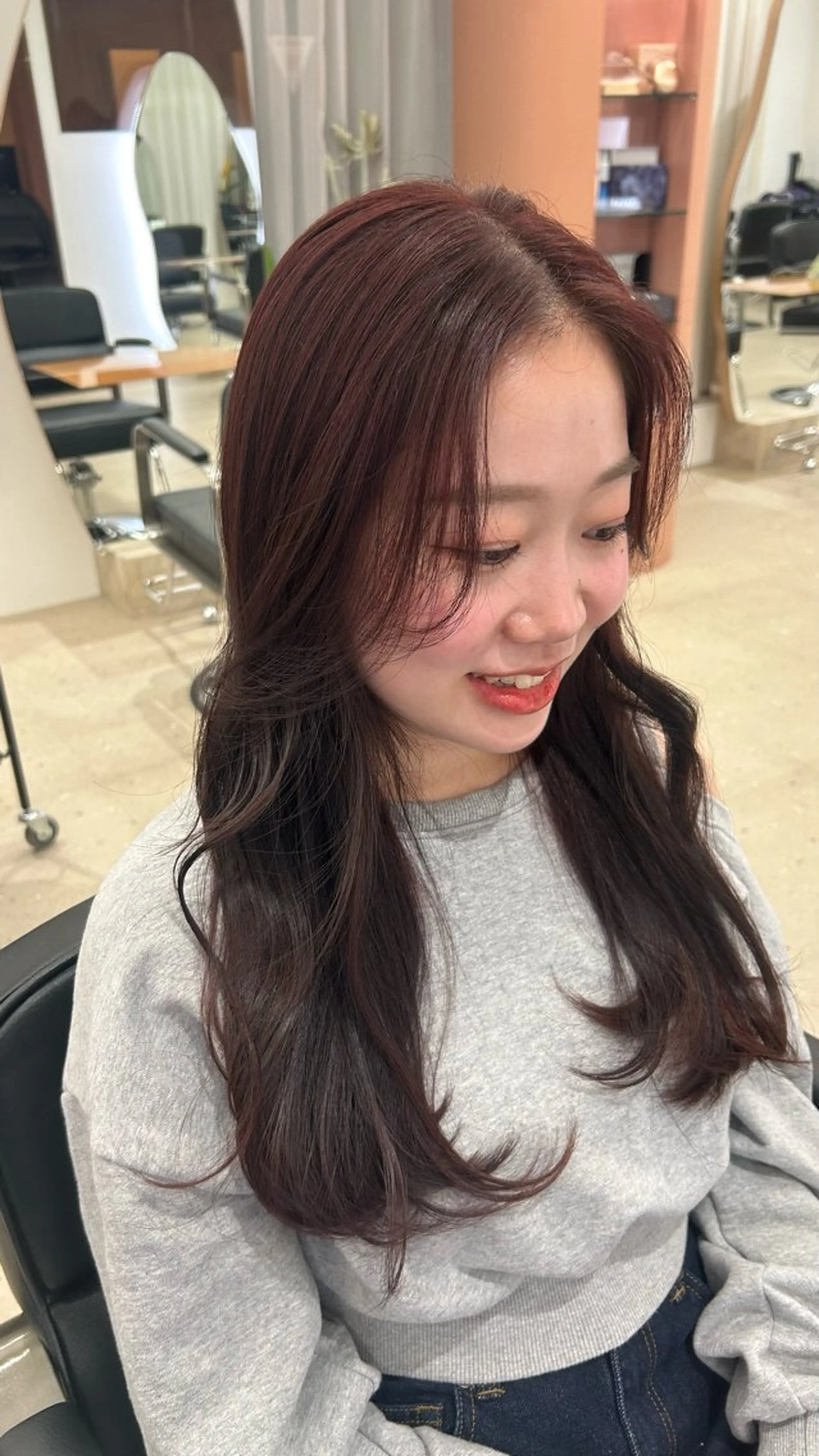 ロング カラー ブラウンカラー レッドカラー レッドブラウン ヘアカラー トリートメント 茶屋町/髪質改善/ 🎀Koyuzuのヘアスタイル