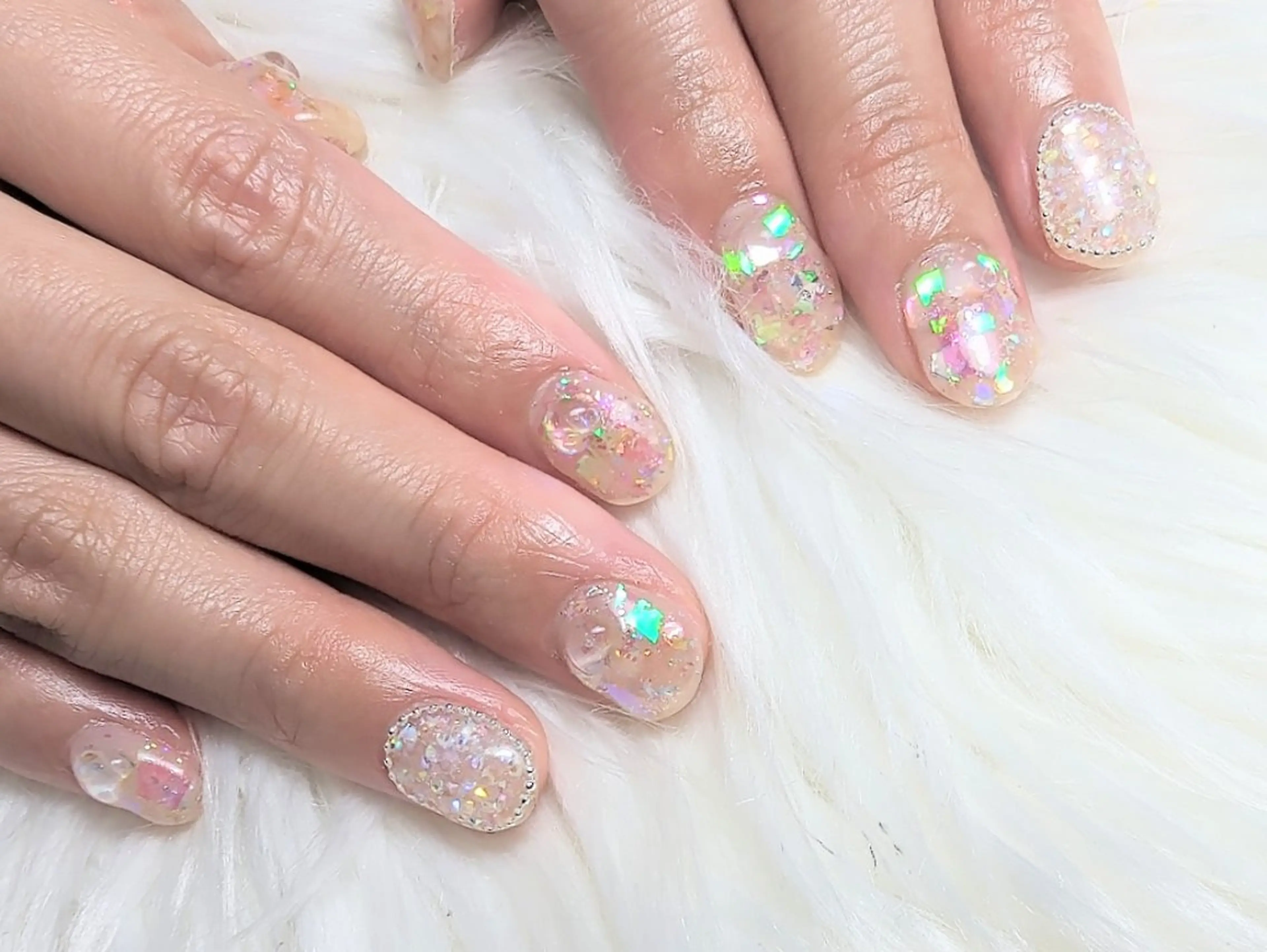 ネイル キラキラネイル ハンドネイル aycnail 　Ayakaのネイルデザイン