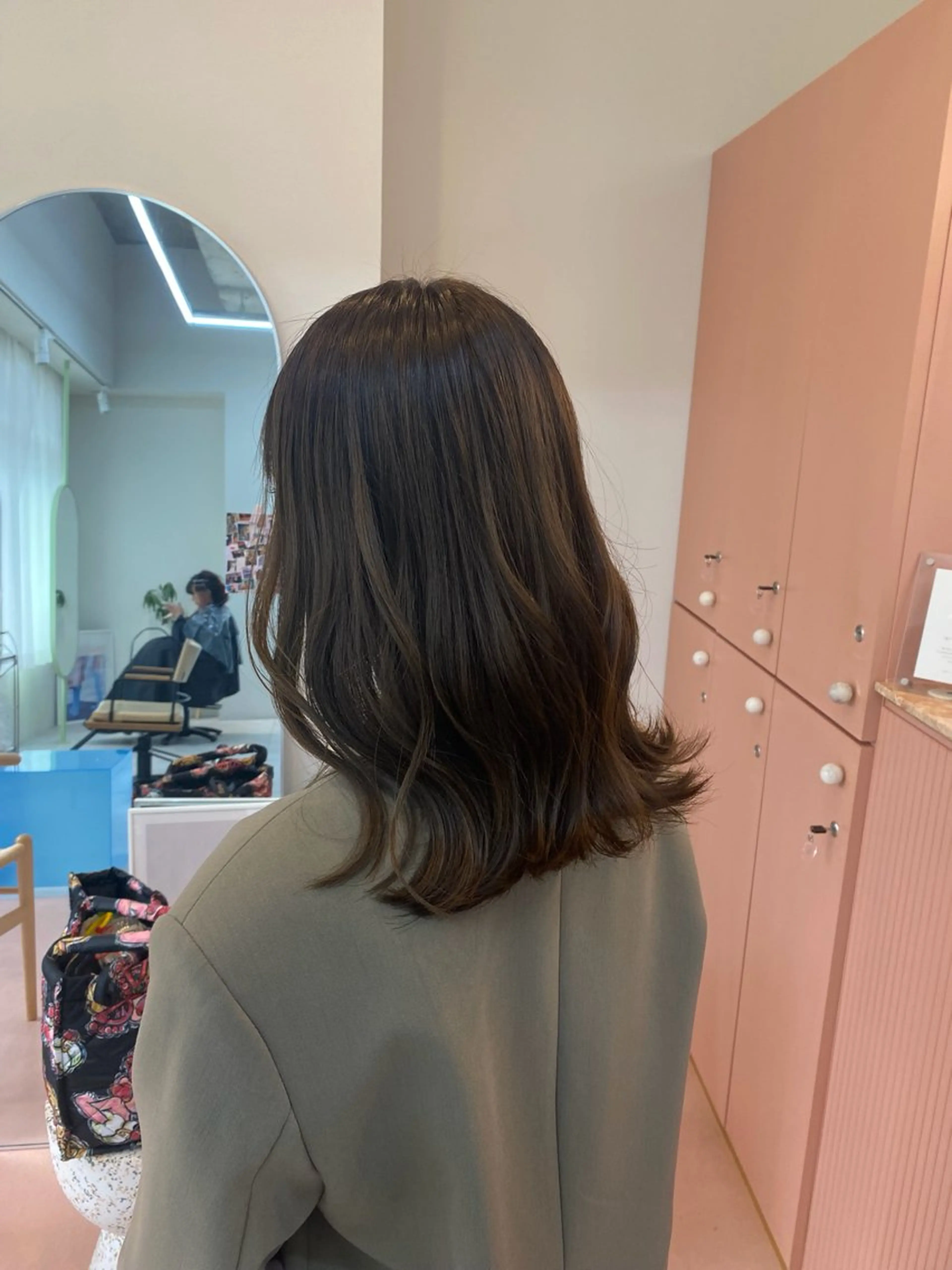 ミディアム ヘアカラー mite hikariのヘアスタイル