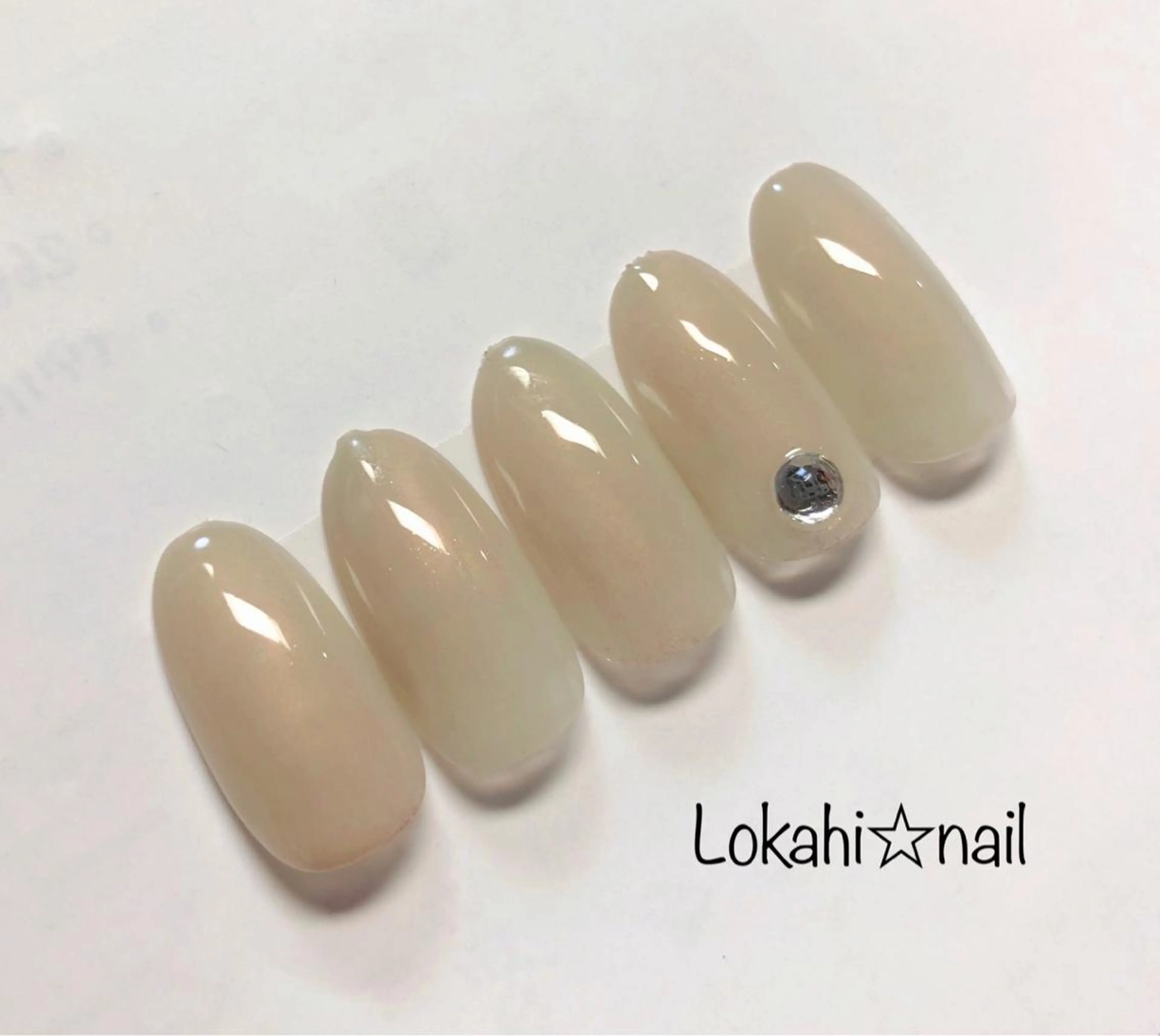 ネイル Bella  totalbeauty所属・Bella 齋藤理奈のネイルデザイン